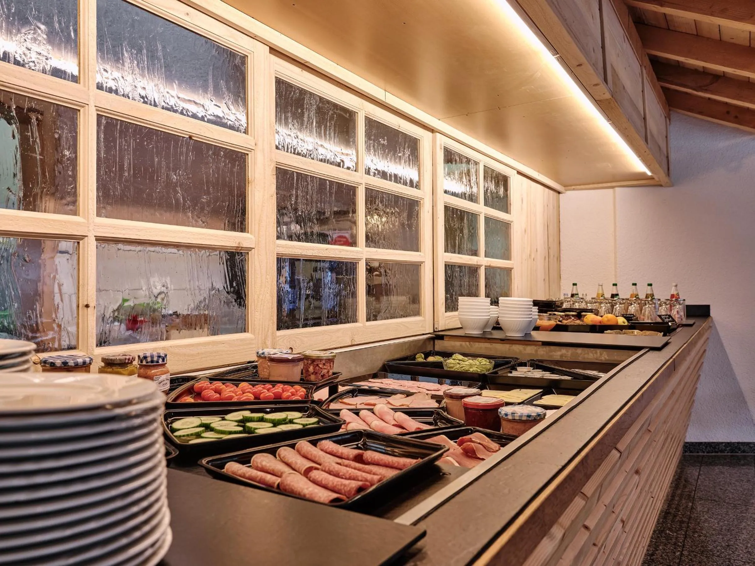 Restaurant/places to eat in TIPTOP Hotel am Hochrhein