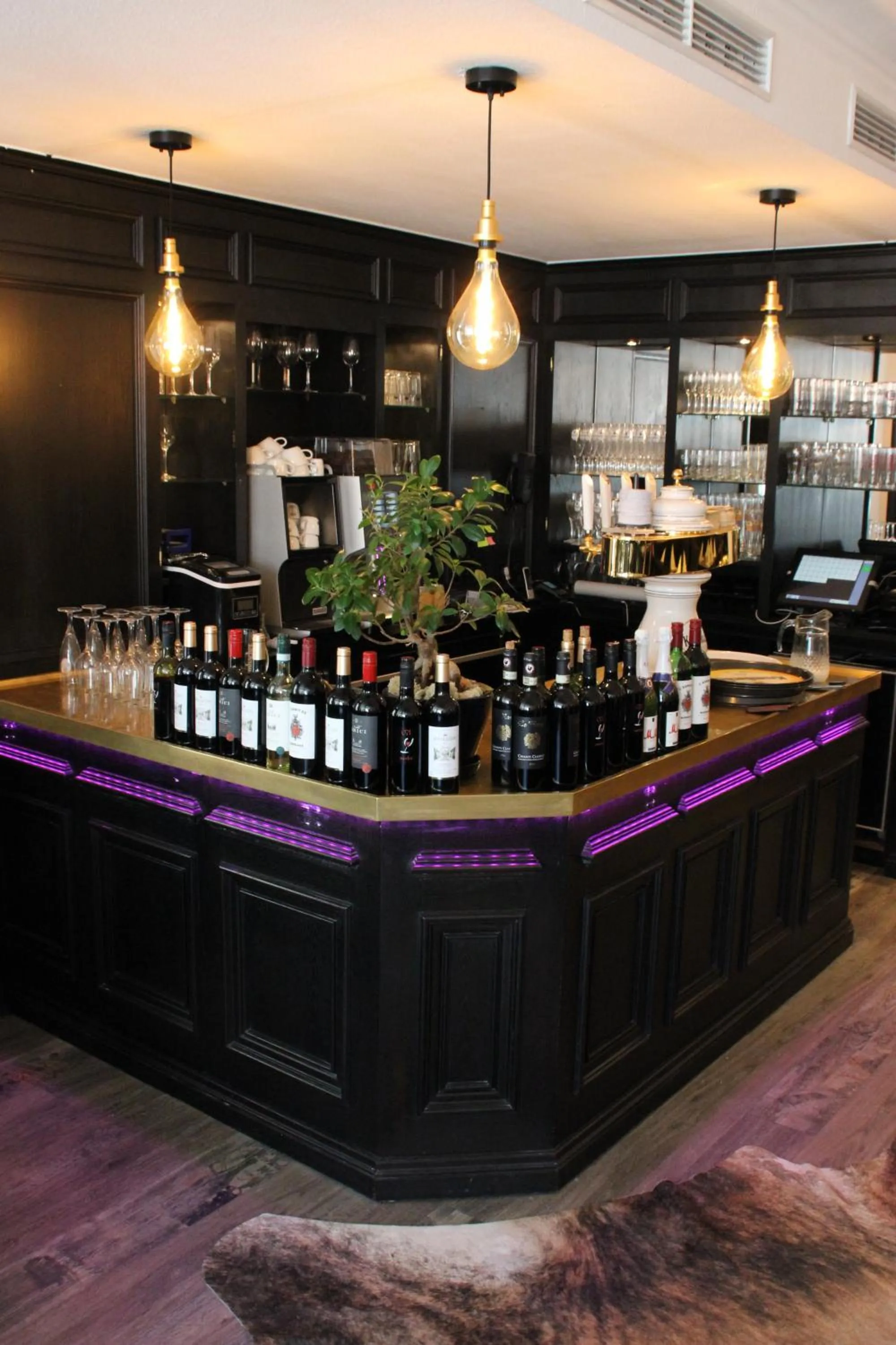 Restaurant/places to eat in Hotel Drei Kronen