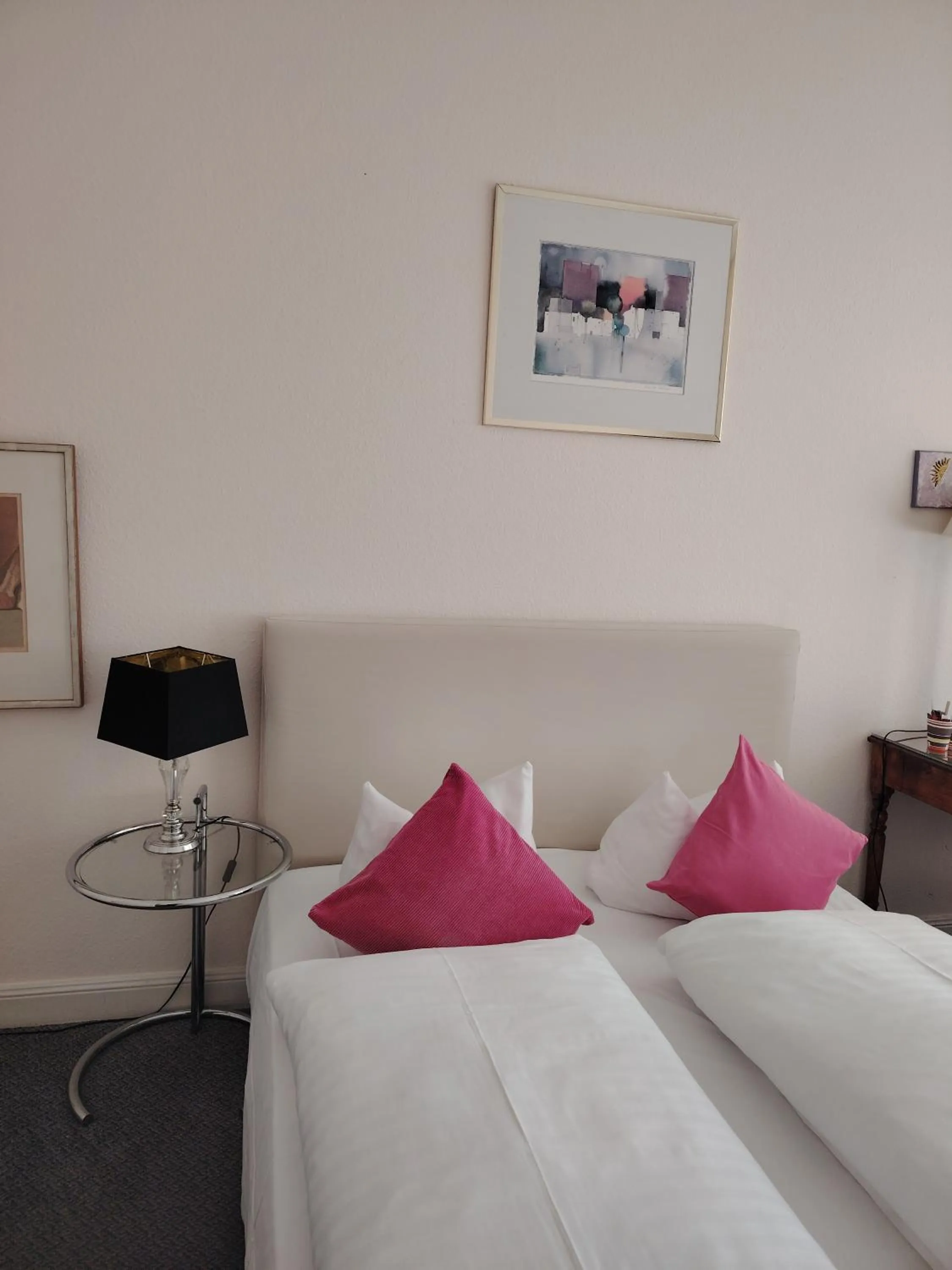 Bed in Hotel Drei Kronen