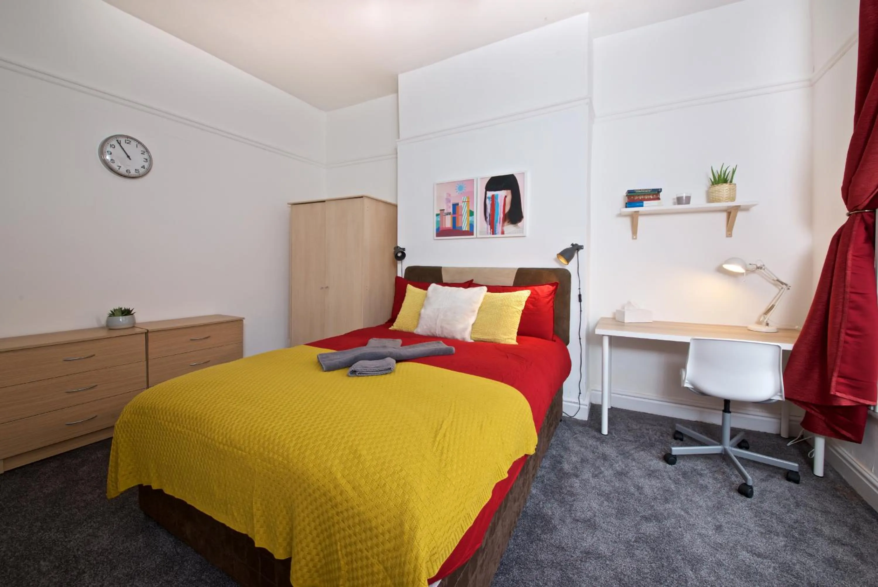 Bedroom in Liverpool City Stays - Economy Room Close to city centre GG