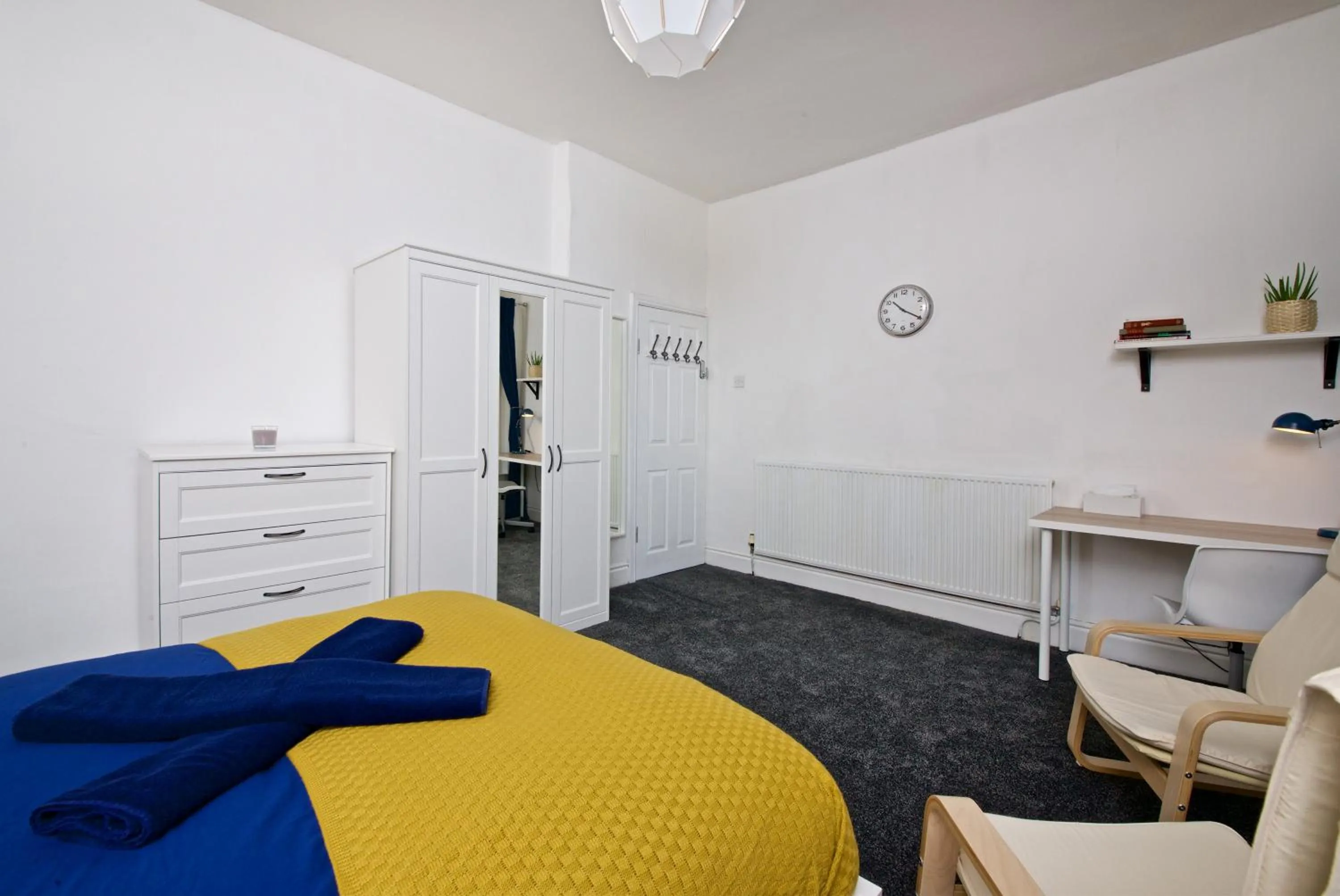 Bedroom in Liverpool City Stays - Economy Room Close to city centre GG