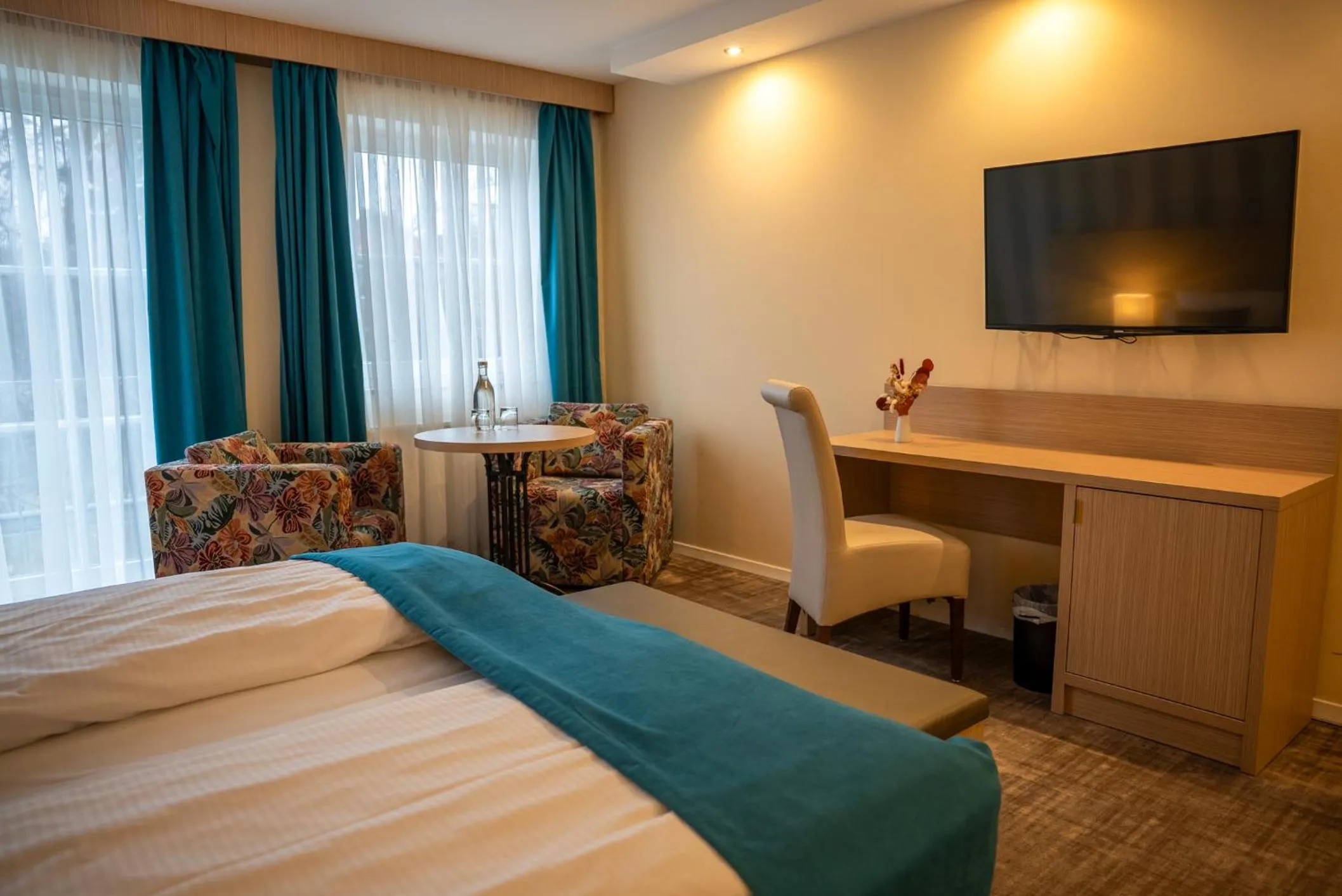 Photo of the whole room, Bed in Heide Hotel Reinstorf