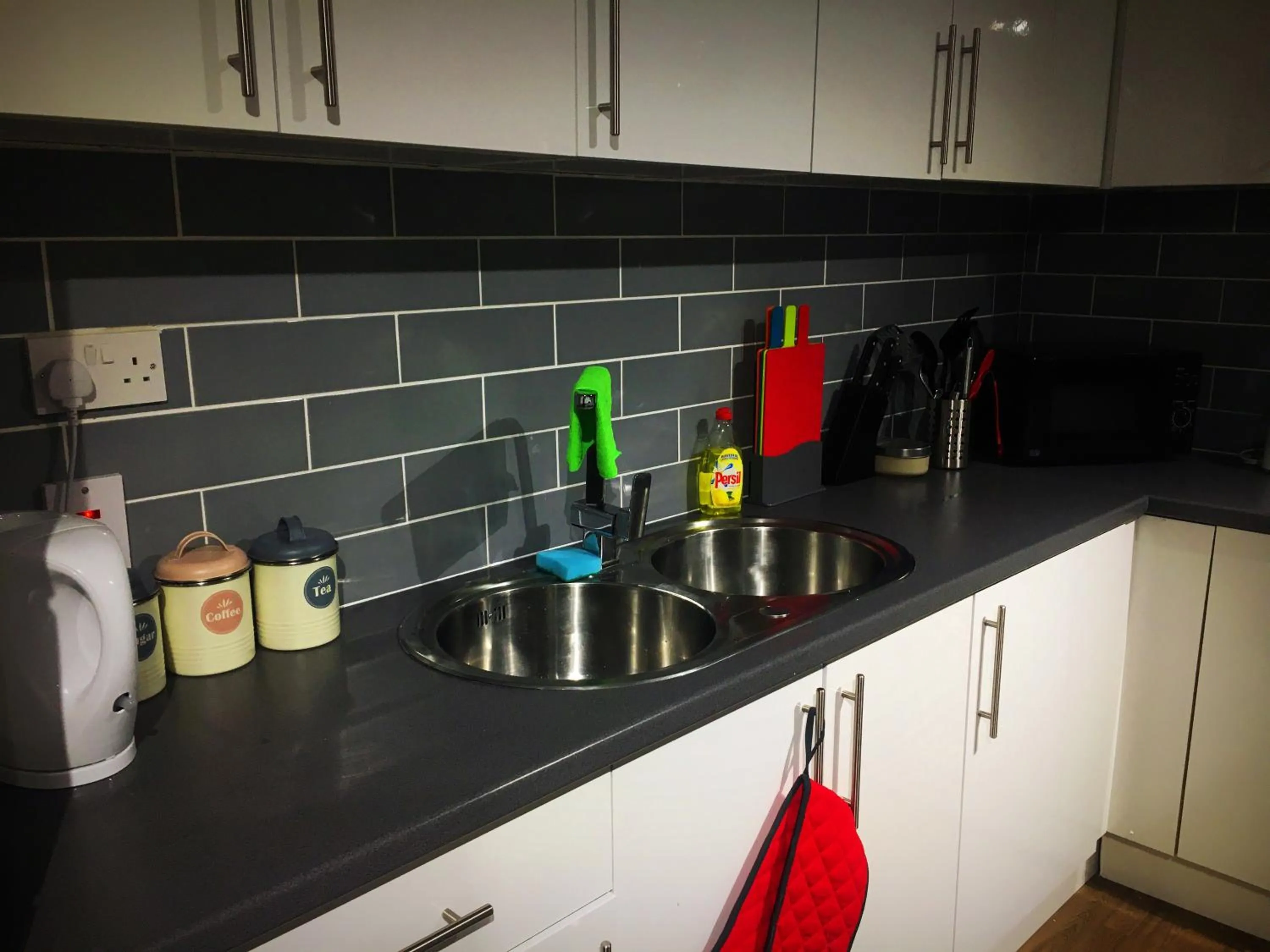 Kitchen or kitchenette in The Place by the Sea