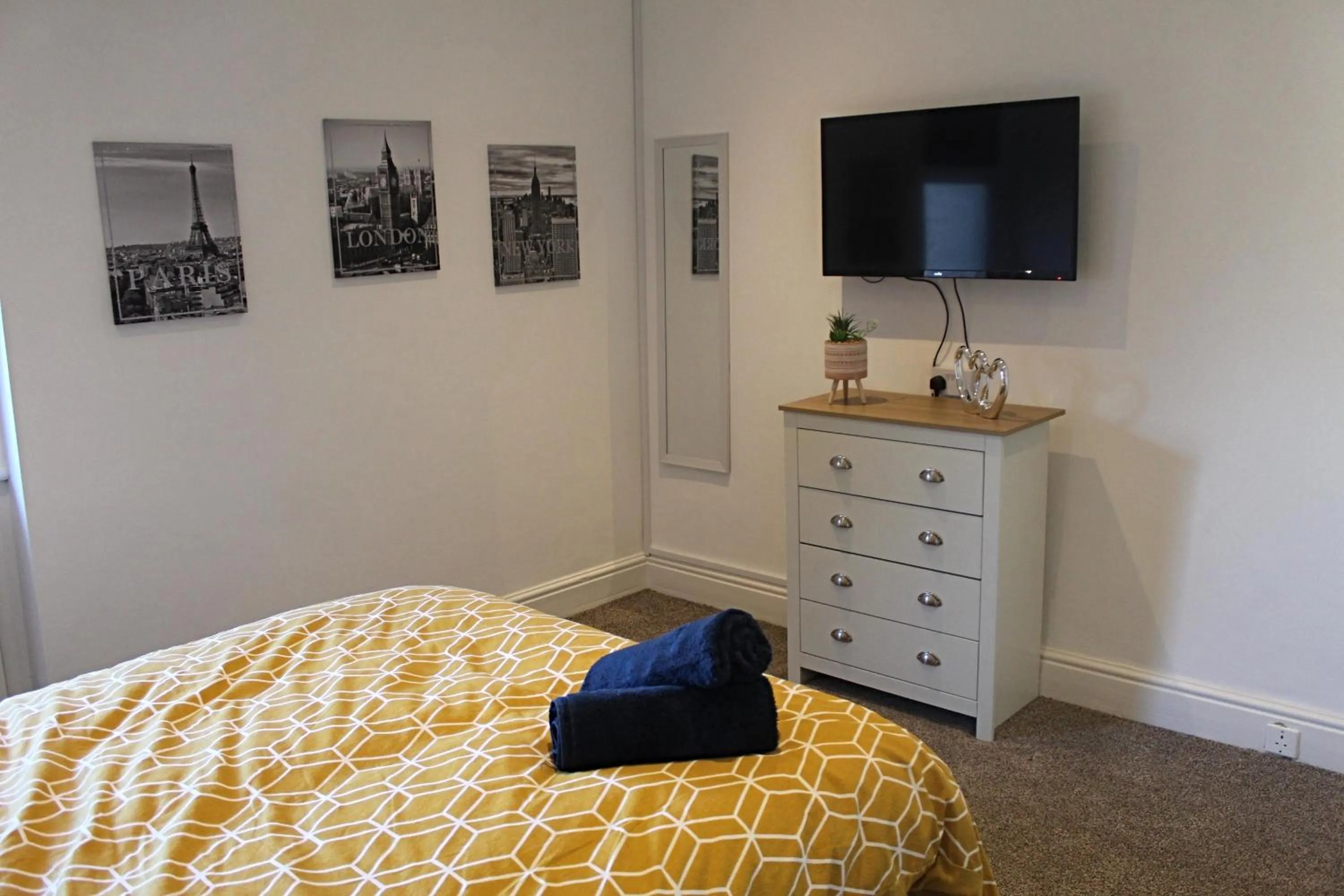 Bedroom, Bed in The Place by the Sea