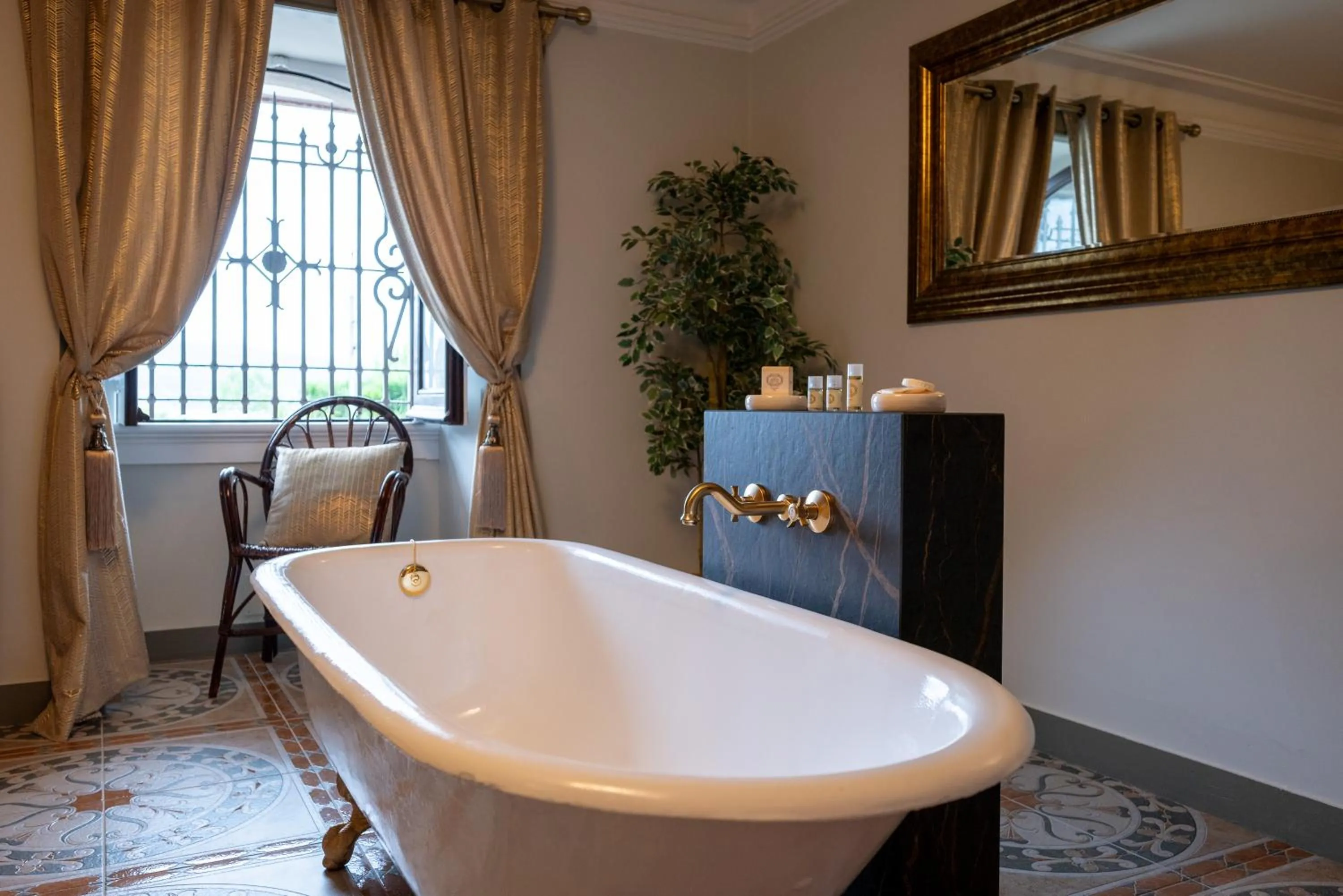 Superior Suite in Palacete Villa Idalina