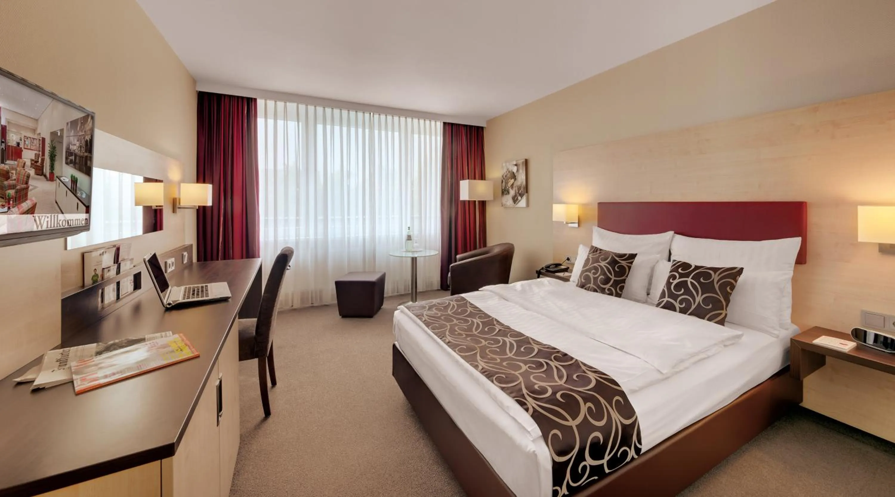 Photo of the whole room, Bed in Best Western Hotel Darmstadt Mitte