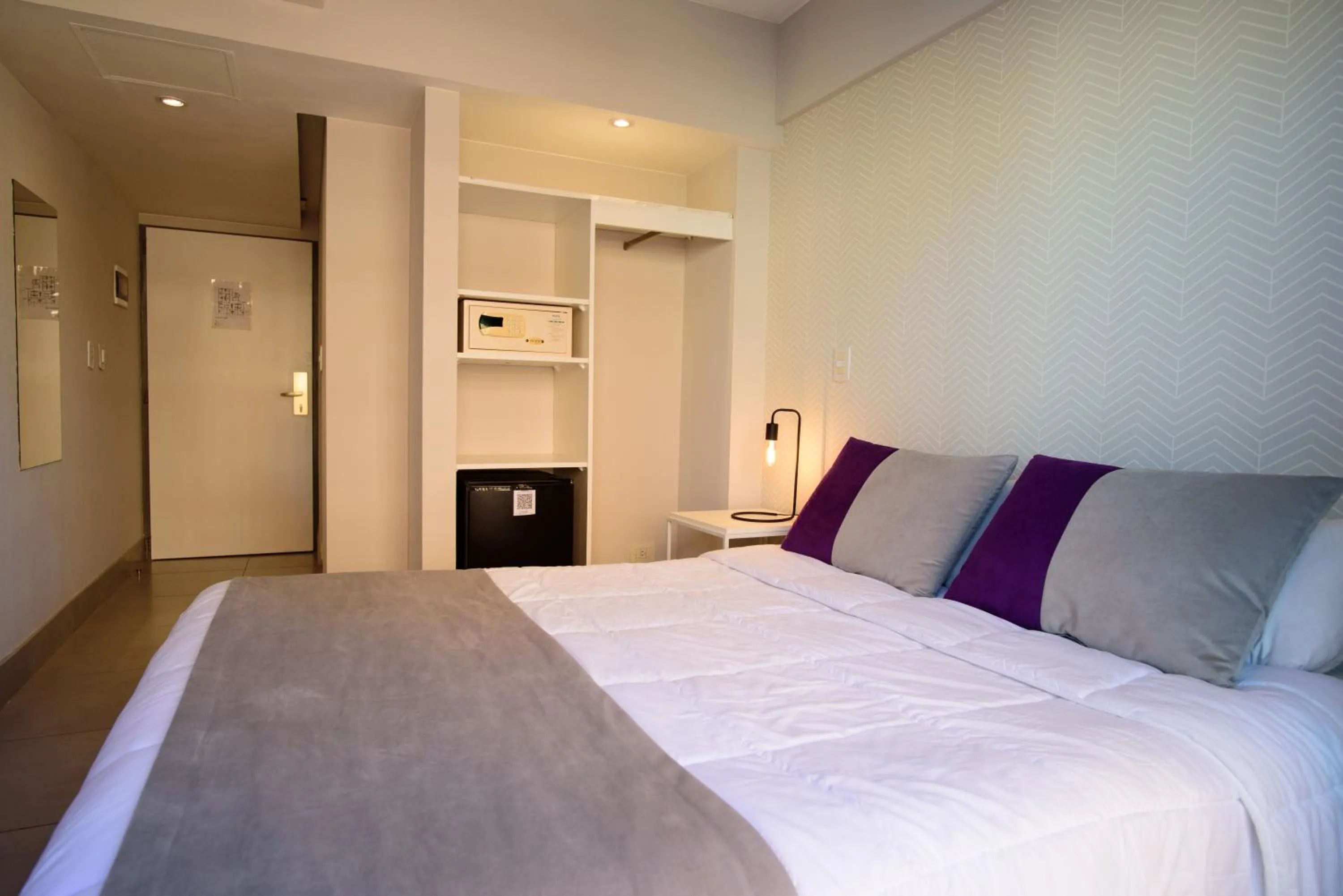 Photo of the whole room, Bed in Unique Palacio San Telmo