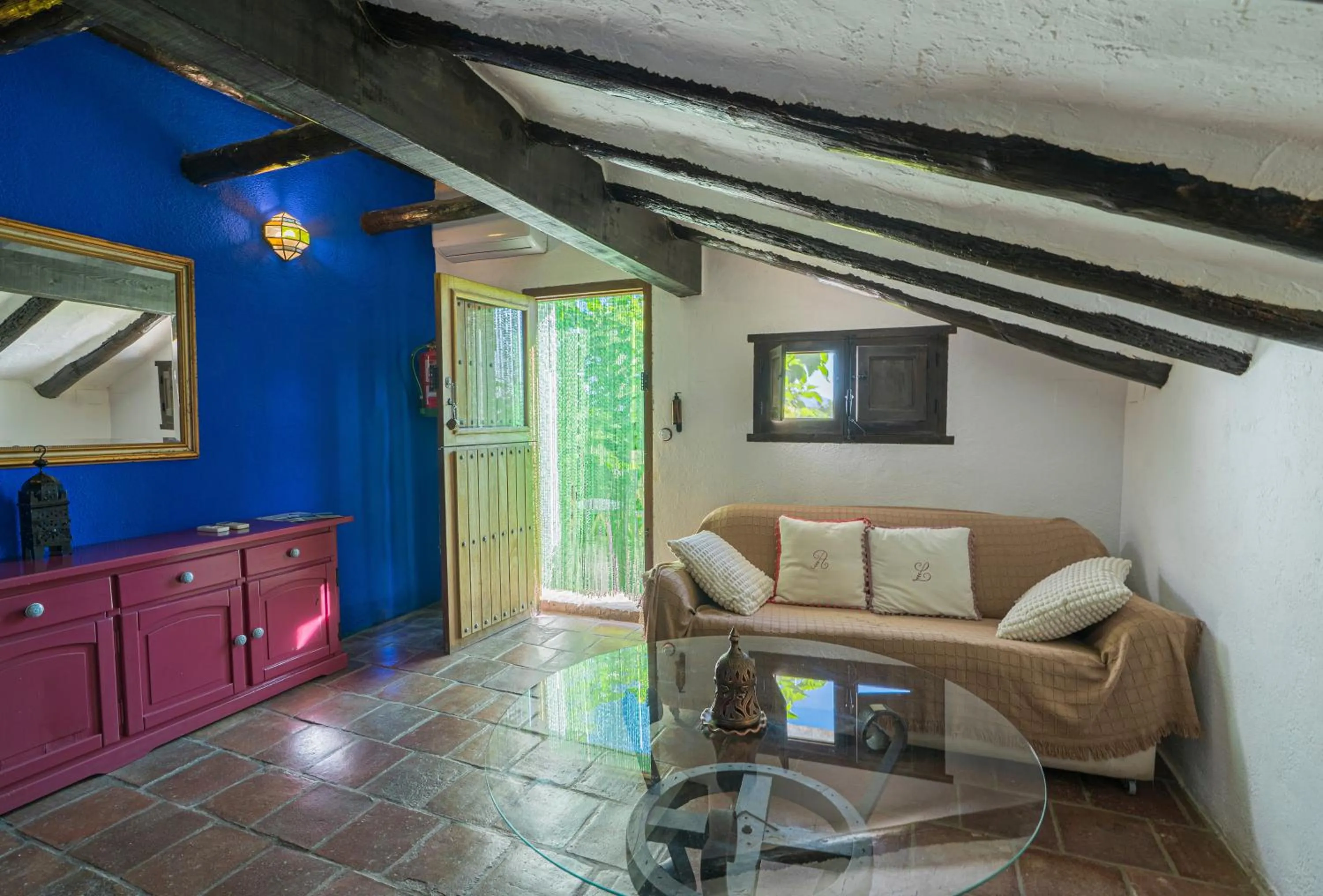 Living room in Hotel Rural Alqueria de los lentos