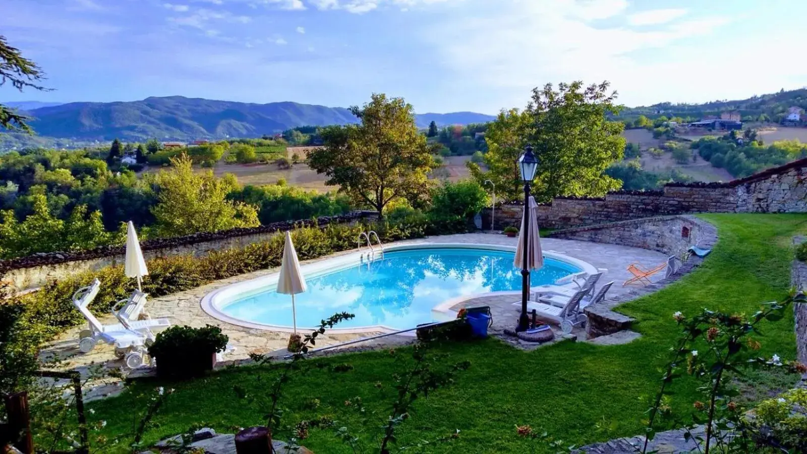 One-Bedroom Apartment in Castello di Grillano Guest House One-Bedroom Apartment in Castello di Grillano Guest House
