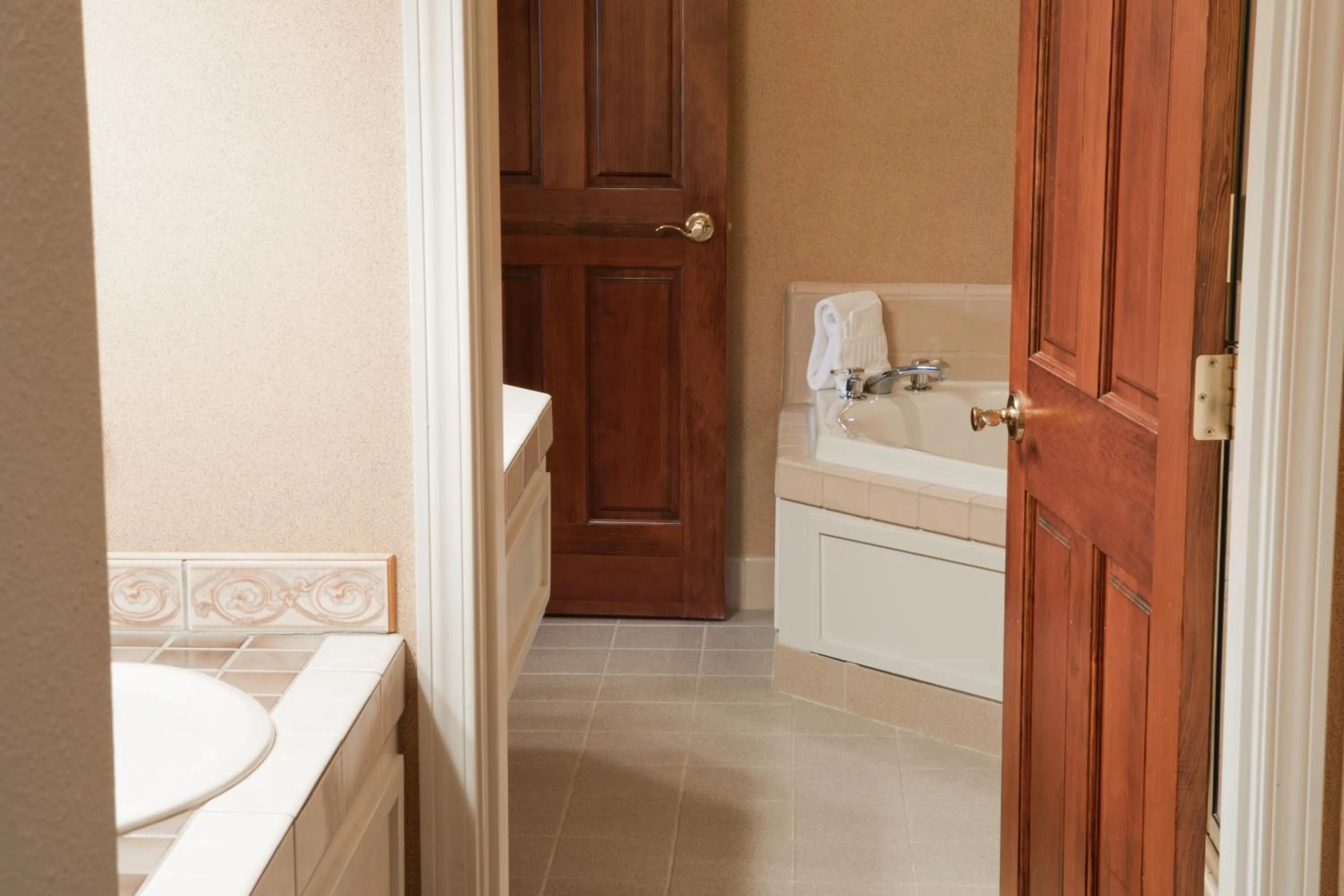 Bathroom in Pine Ridge Inn