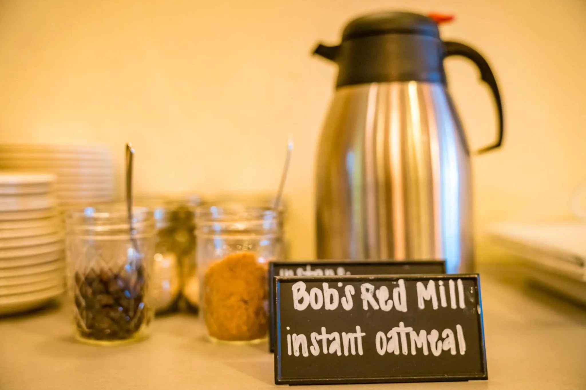 Continental breakfast in Pine Ridge Inn