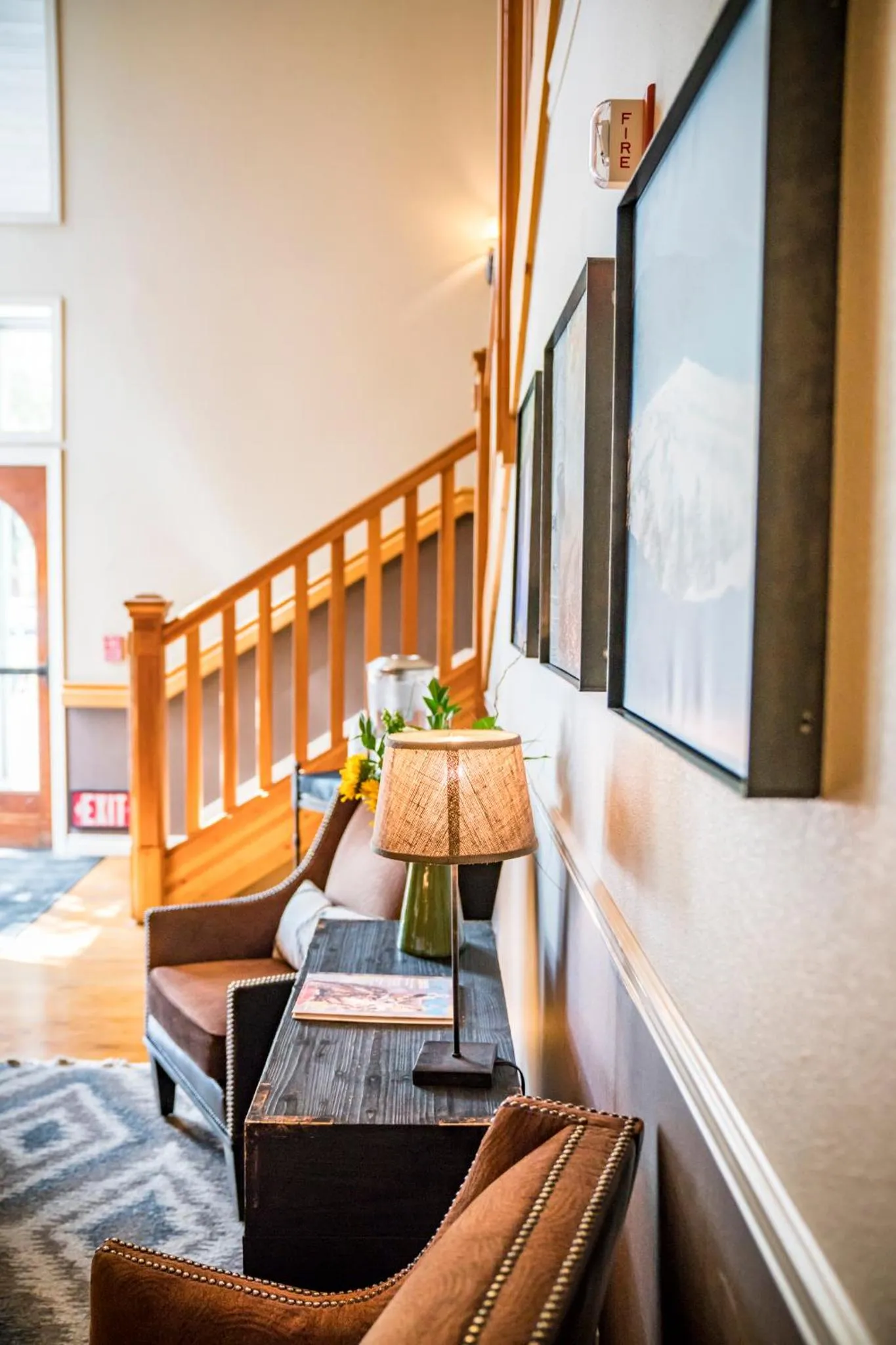 Lobby or reception in Pine Ridge Inn