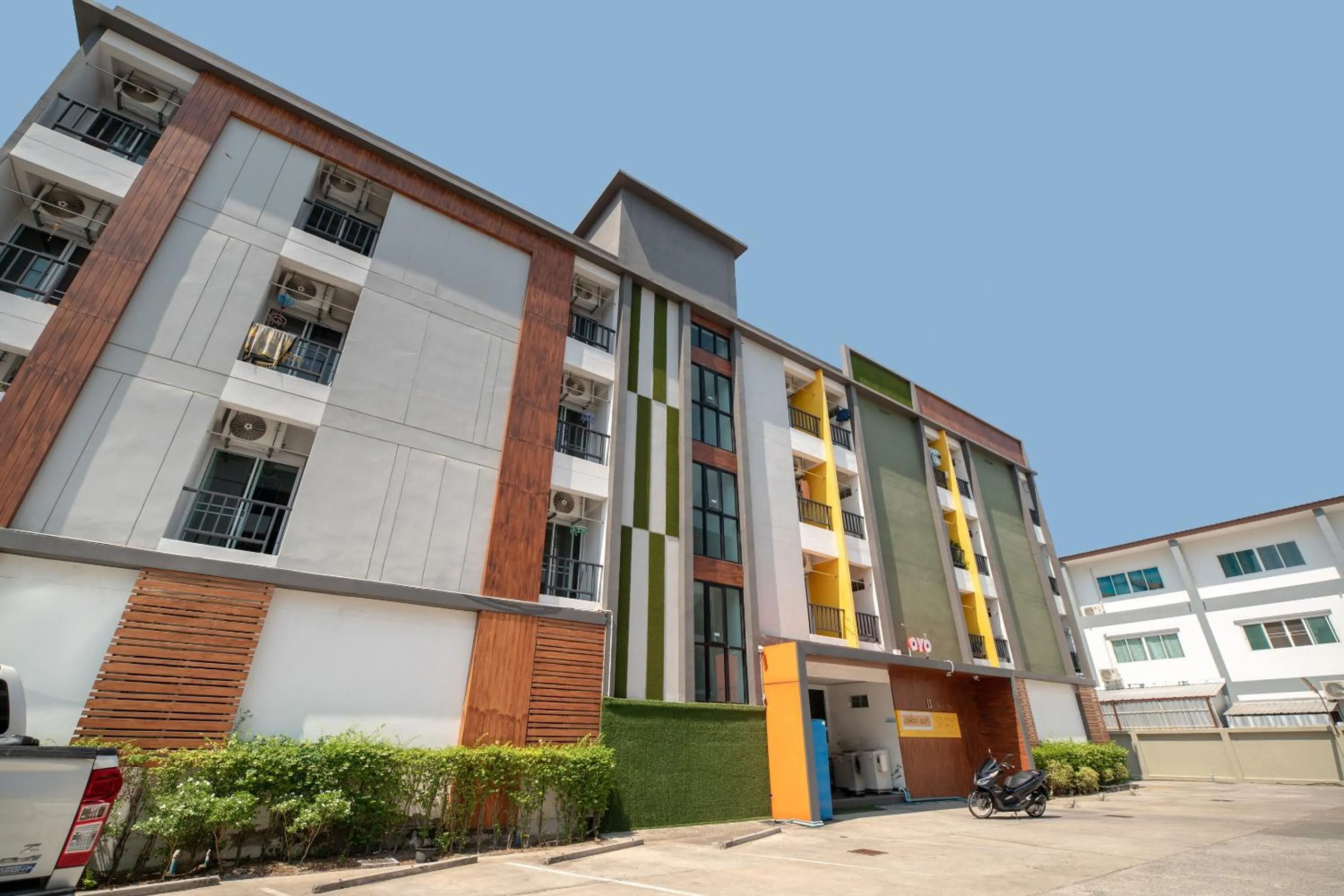 Facade/entrance, Property Building in OYO 801 Inndy suite