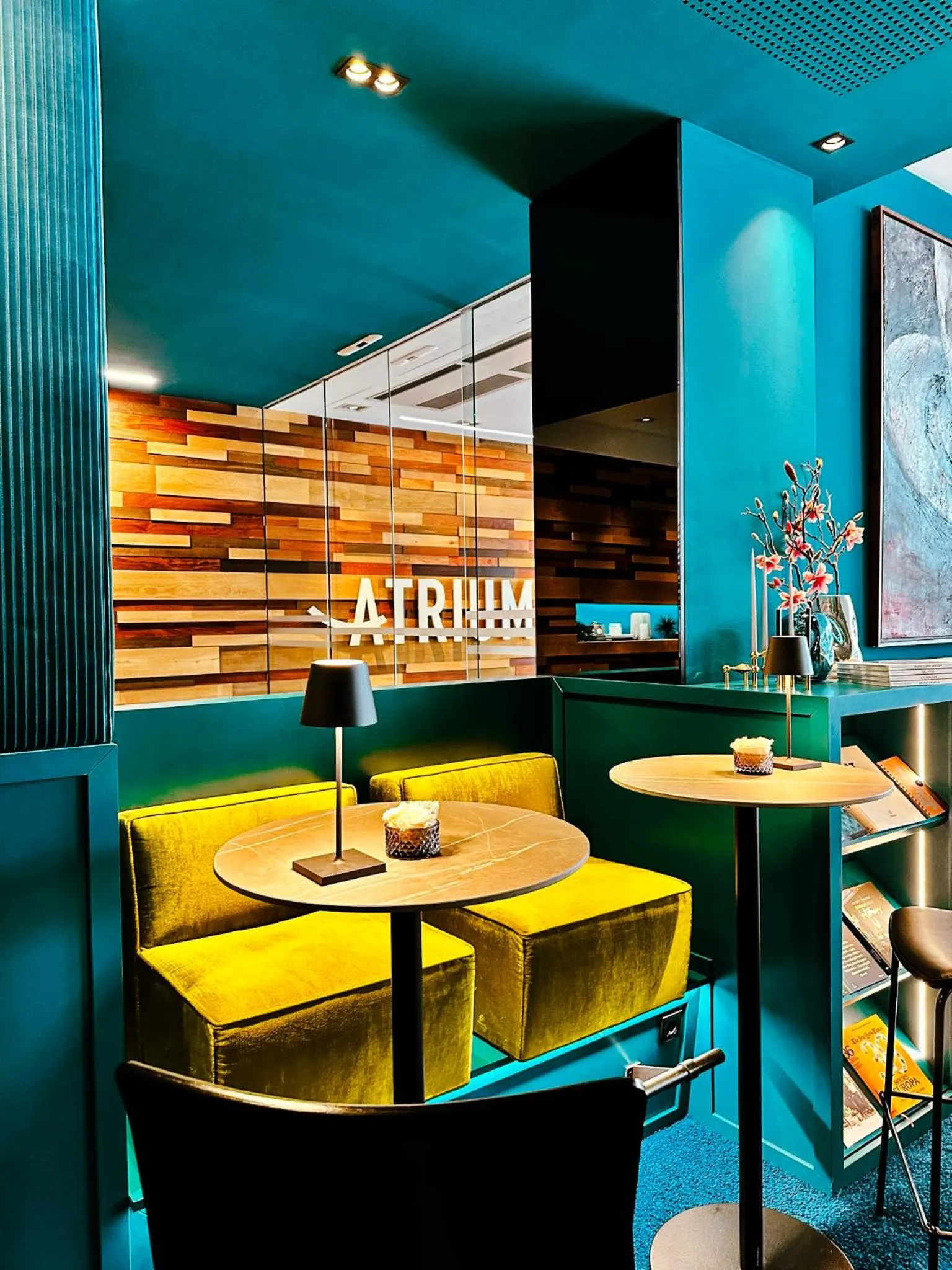 Lounge or bar in Boutique Hotel Atrium München