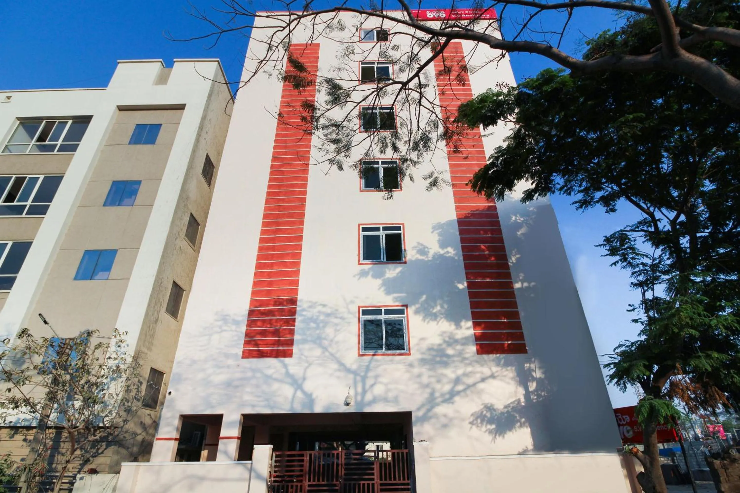 Facade/entrance in Hotel O S V Residency