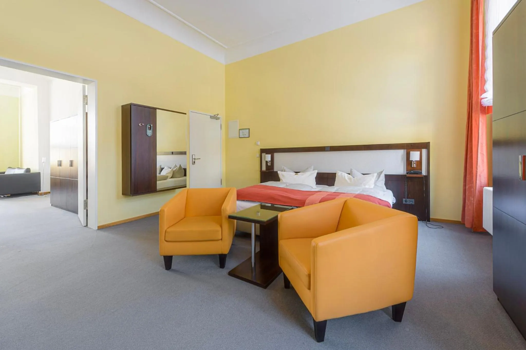 Photo of the whole room, Bed in Hotel Am Tiefwarensee