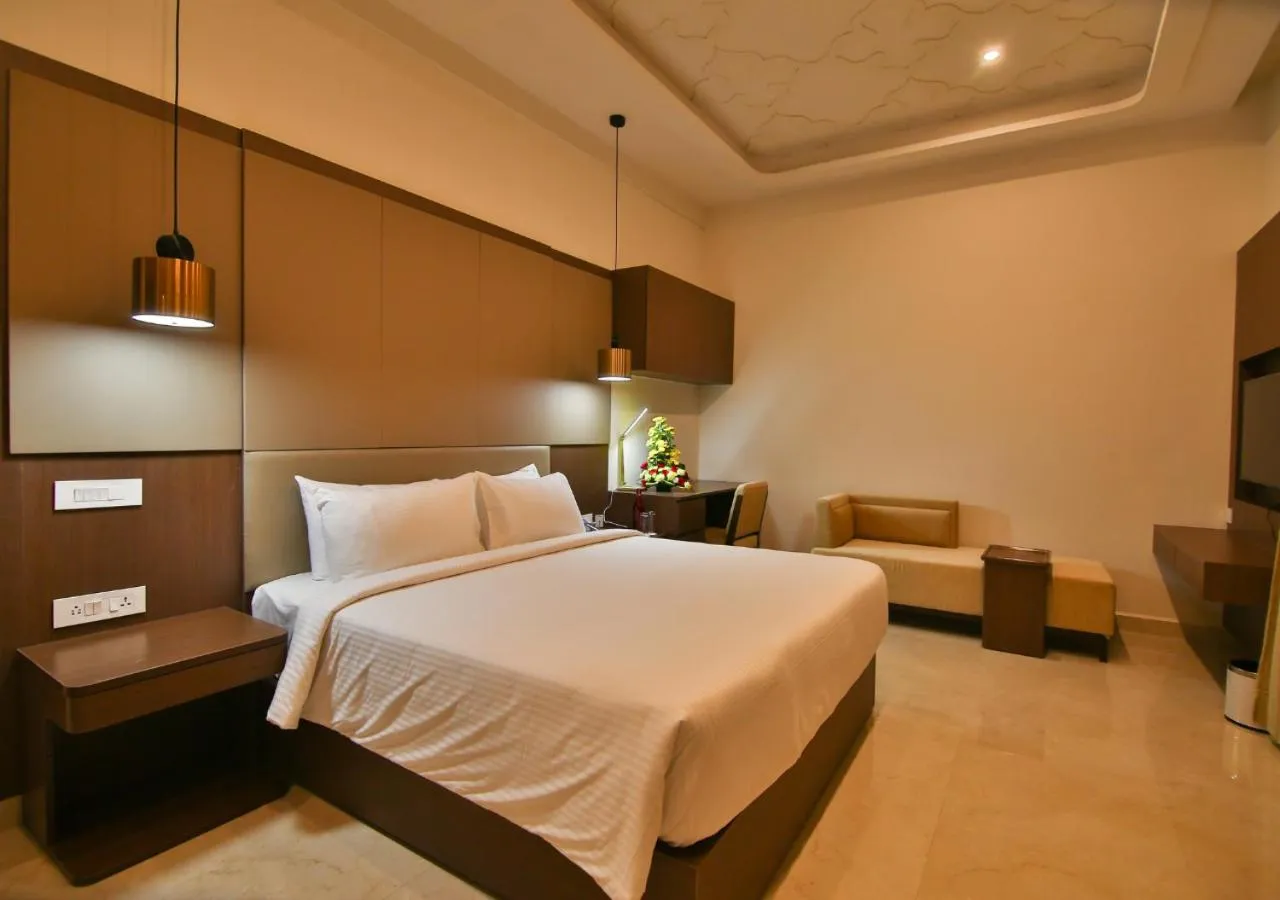 Bed in Accord Chrome