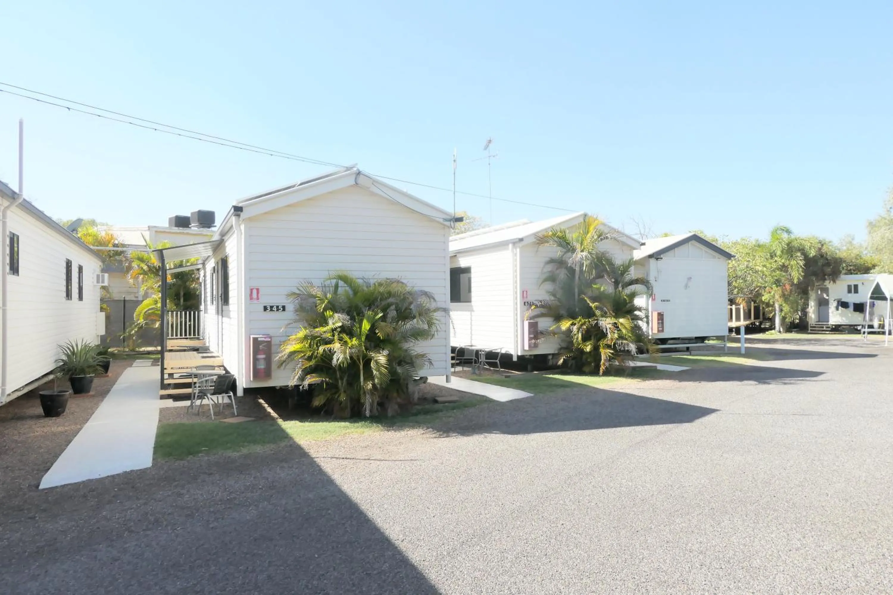 Property building in Mt Isa City Motel