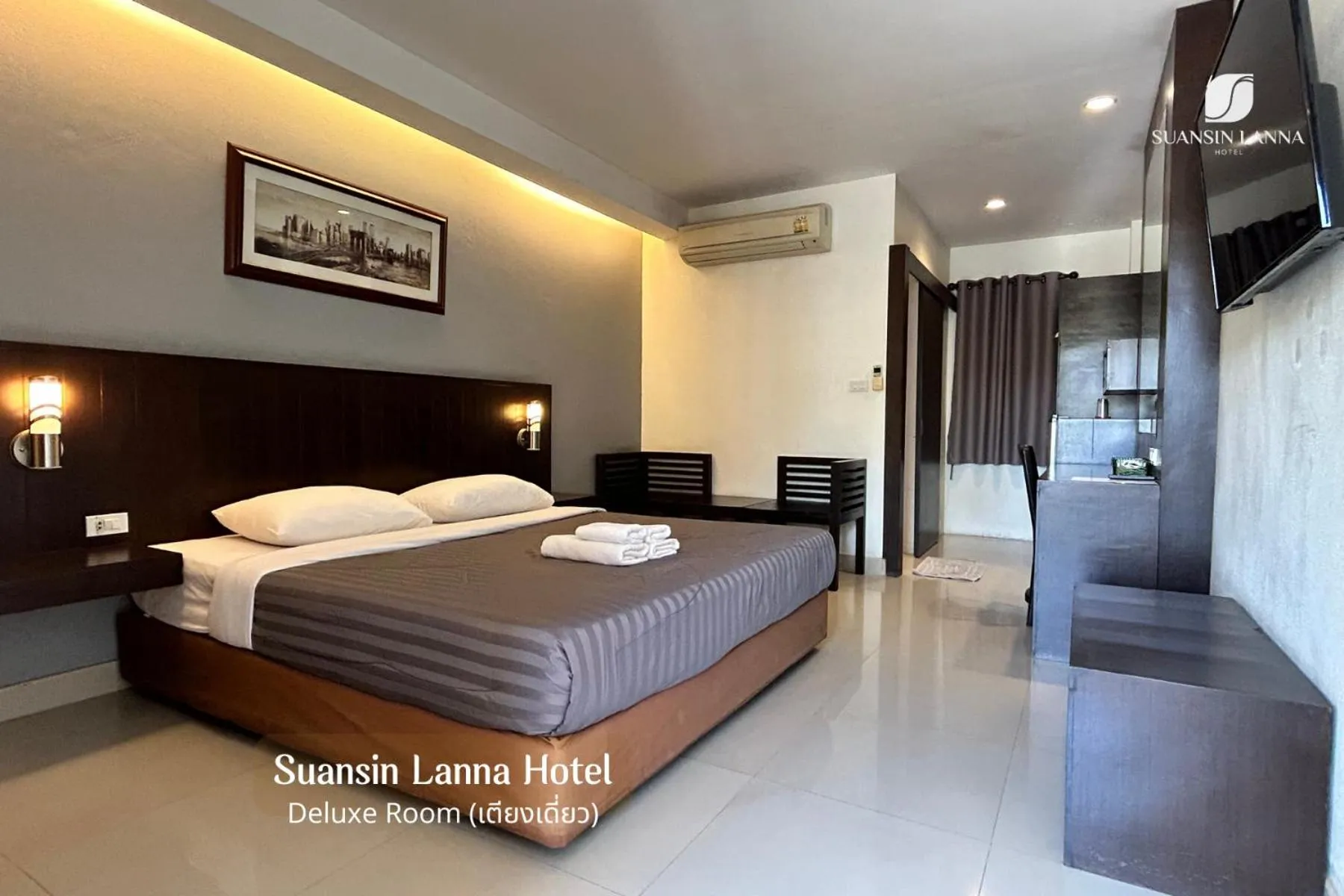 Bed in Suansin Lanna Hotel