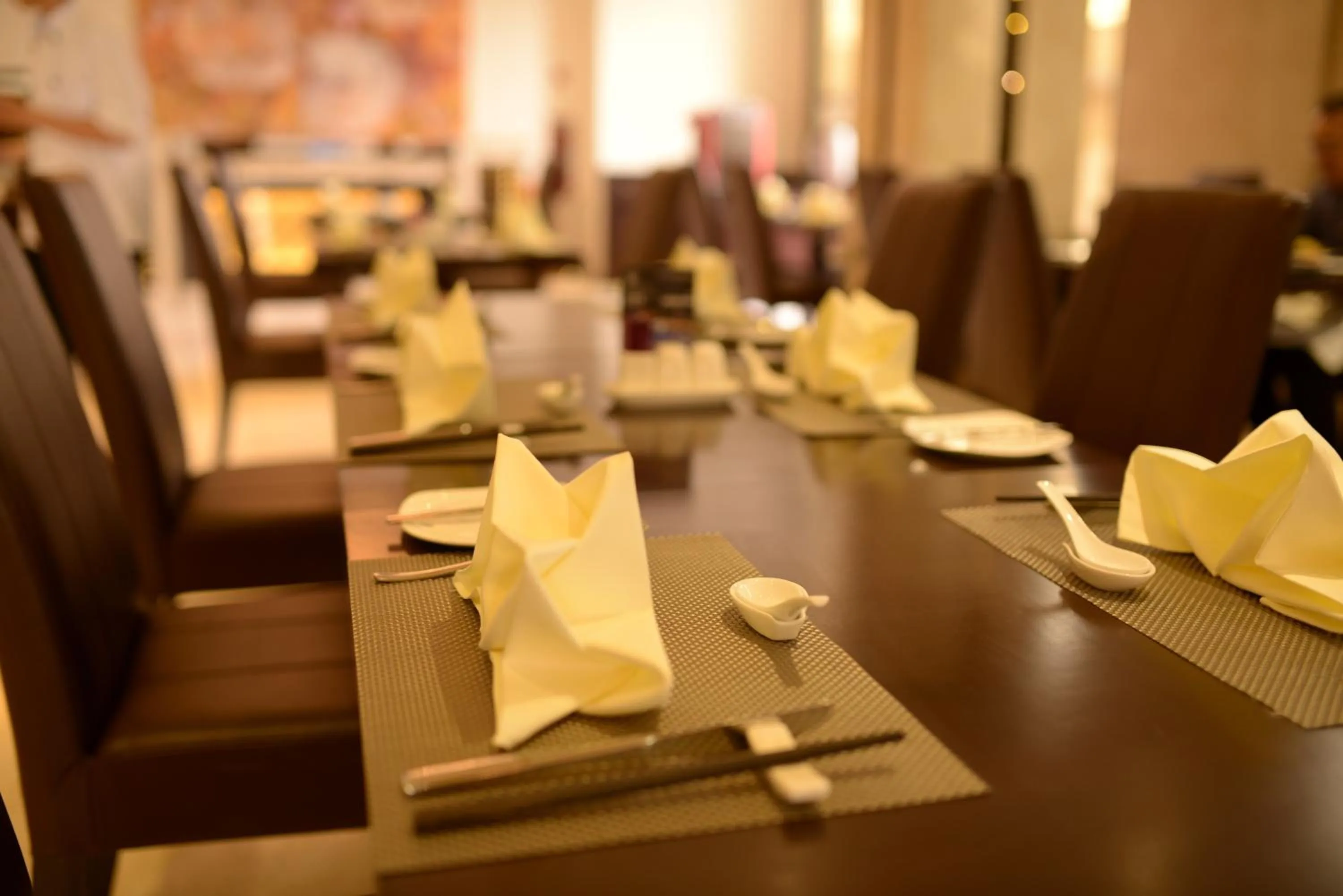 Restaurant/places to eat in Holiday Beach Hotel Danang