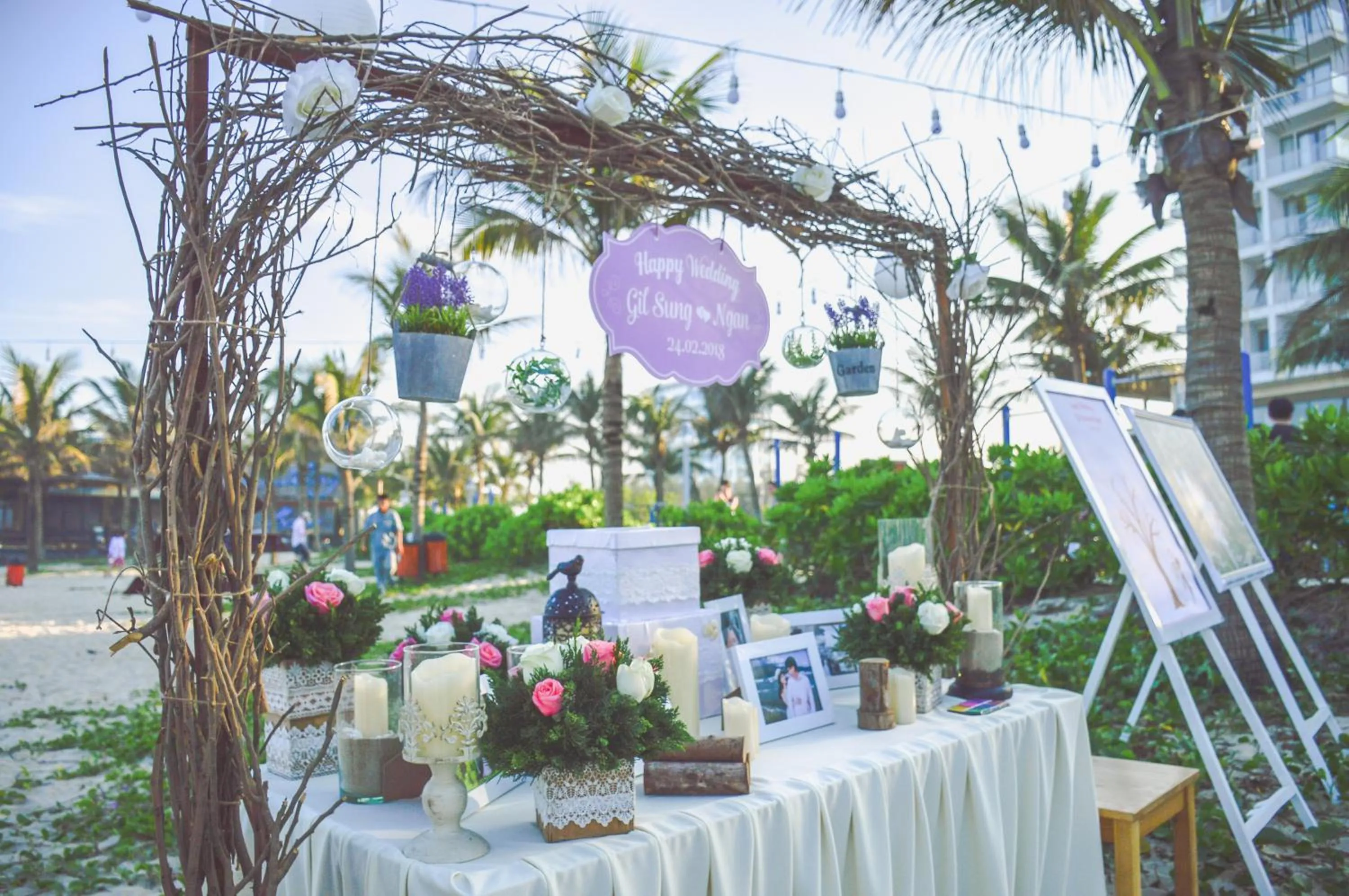 wedding in Holiday Beach Hotel Danang