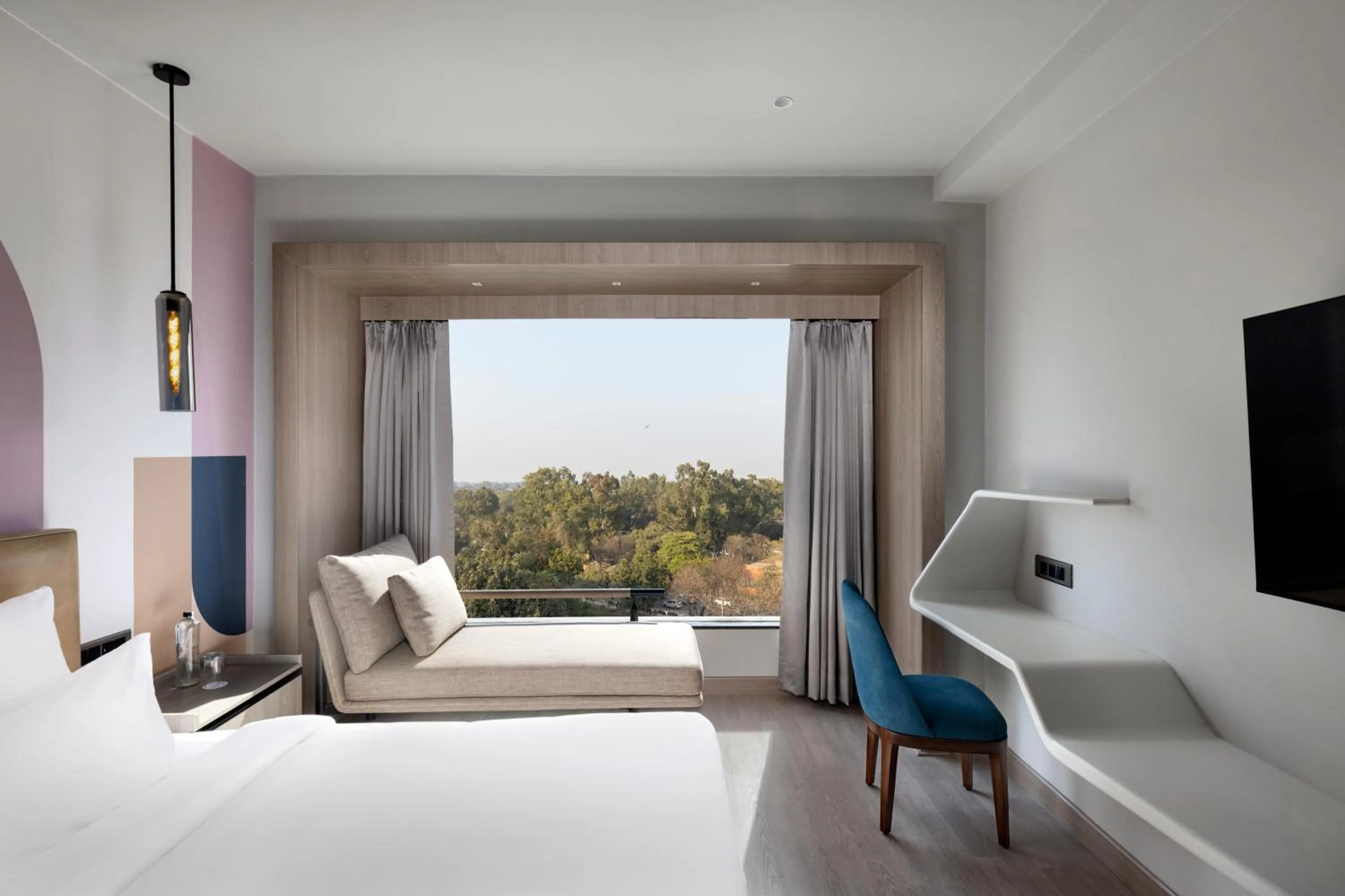 View (from property/room), Bed in Mercure Chandigarh Tribune Chowk