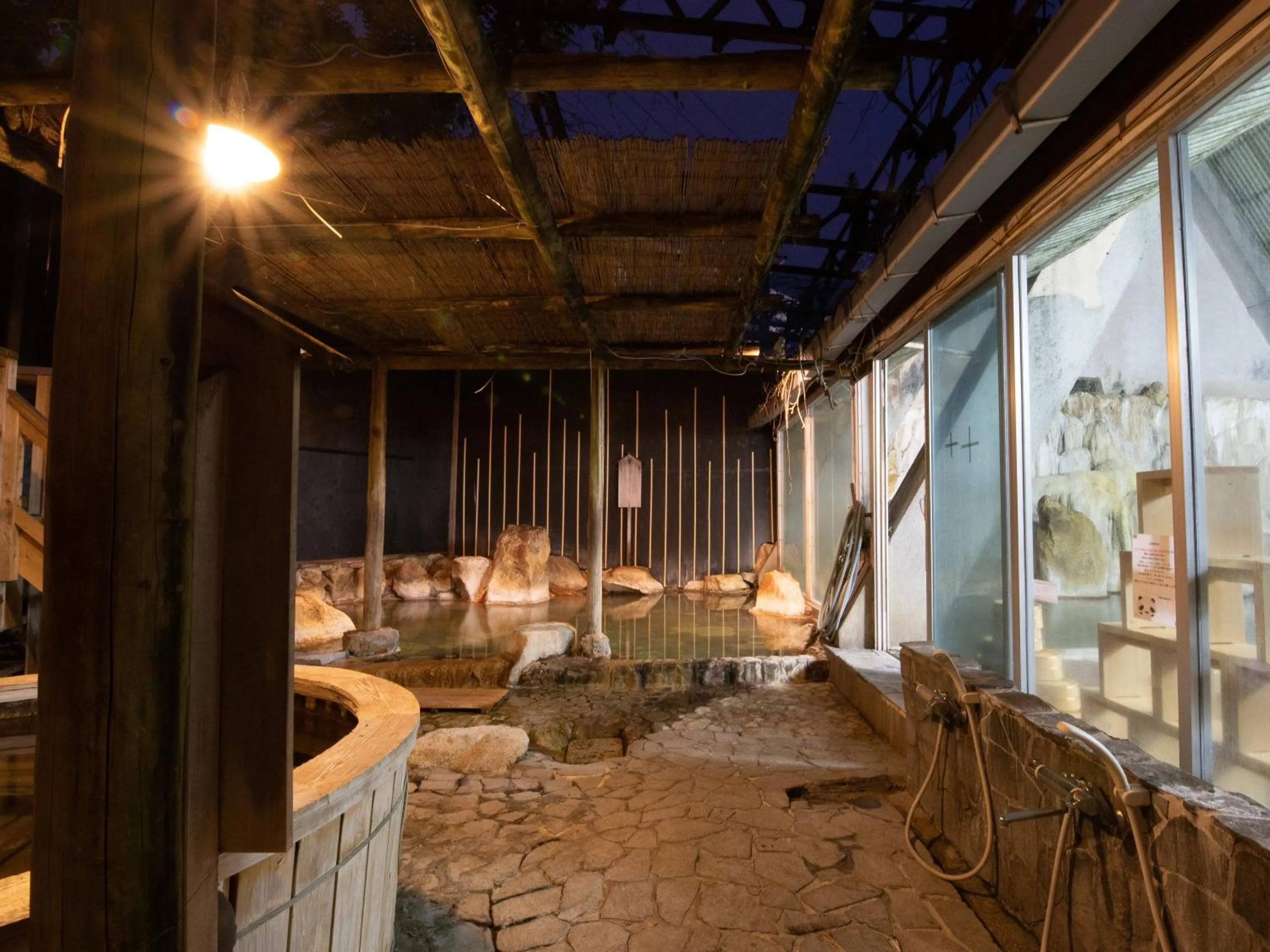 Open Air Bath in HOTEL SHIRAHAMAKAN