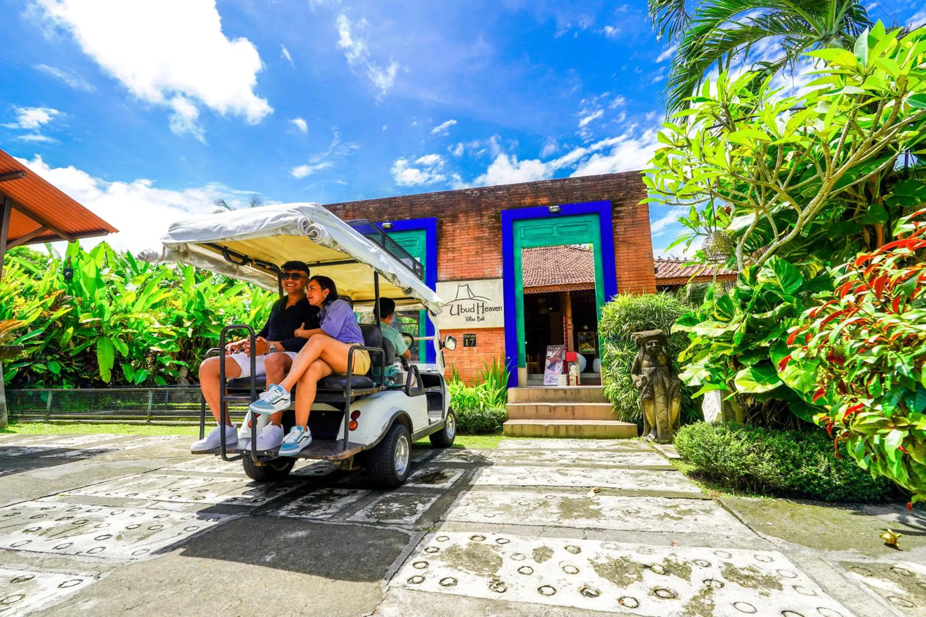 People in Ubud Heaven Penestanan