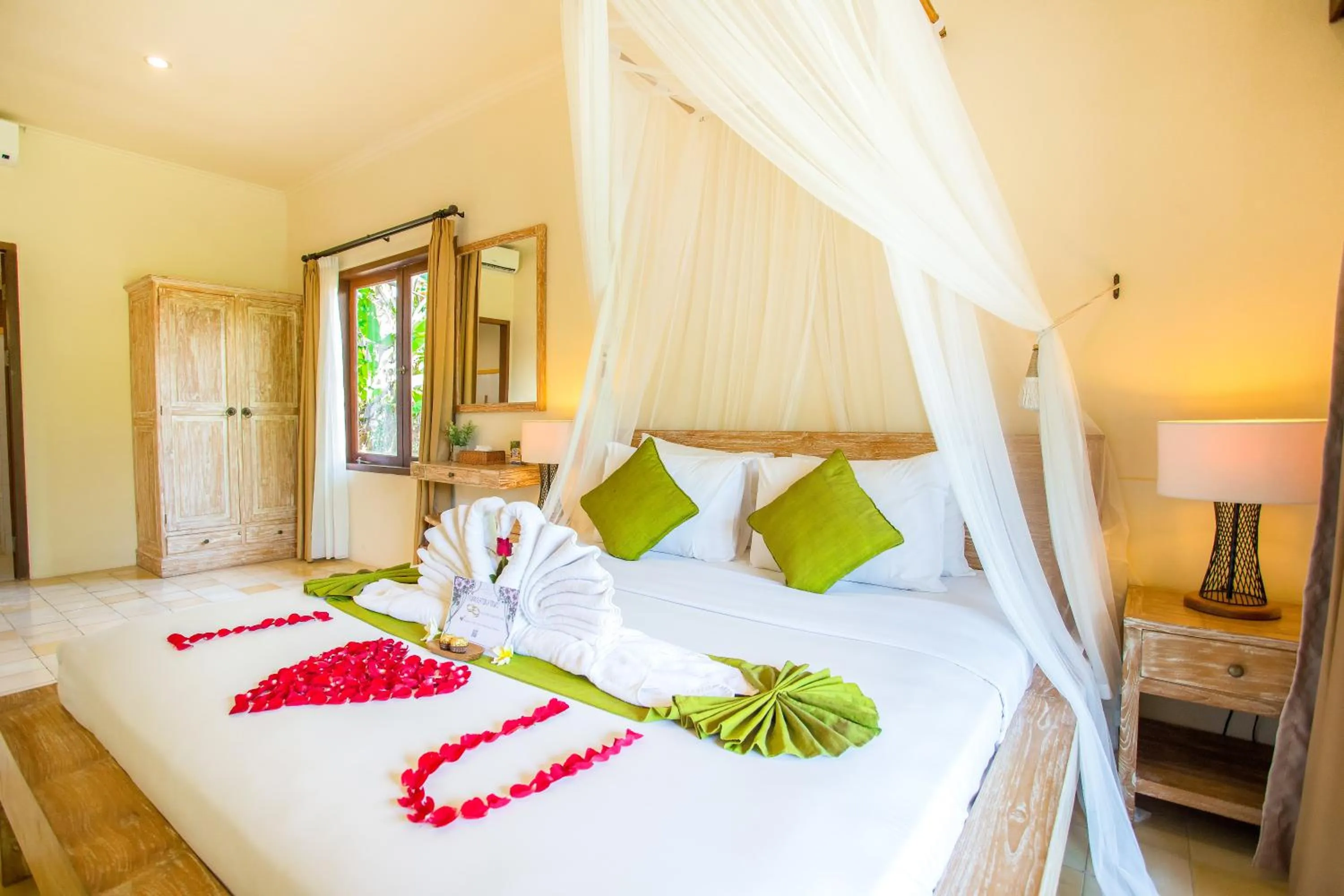 Bed in Ubud Heaven Penestanan