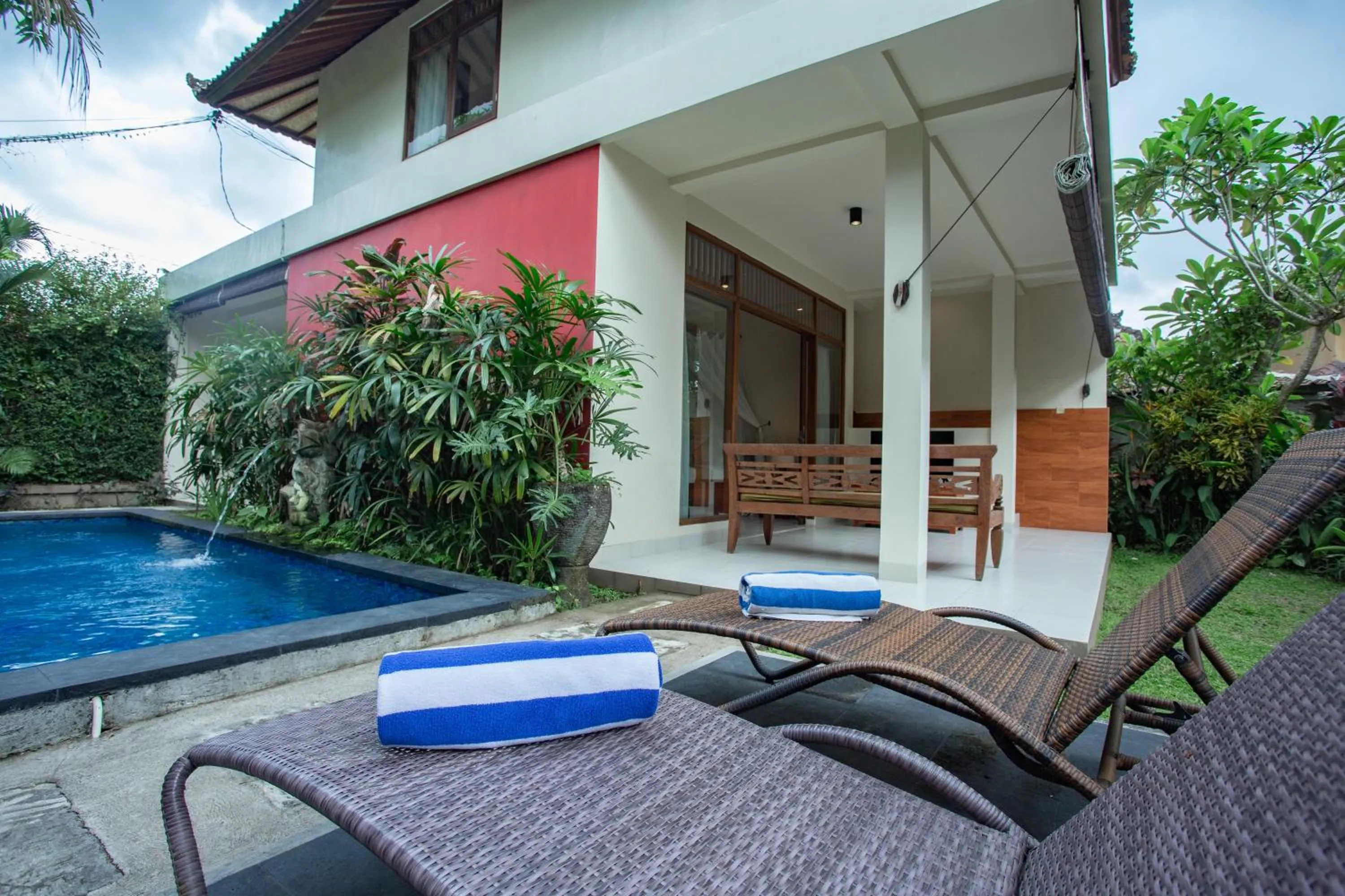 Swimming pool in Ubud Heaven Penestanan