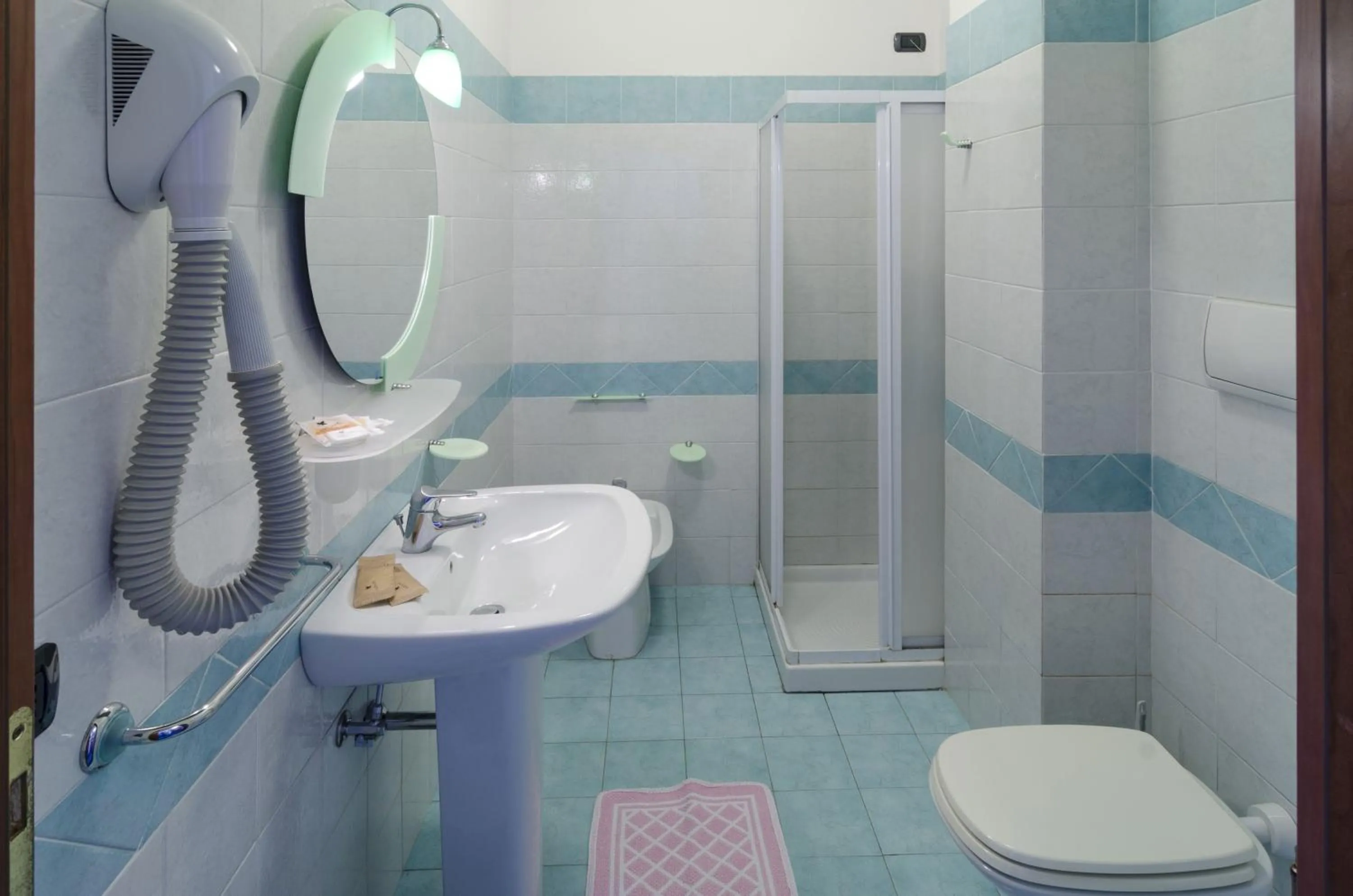 Bathroom in Hotel Principe