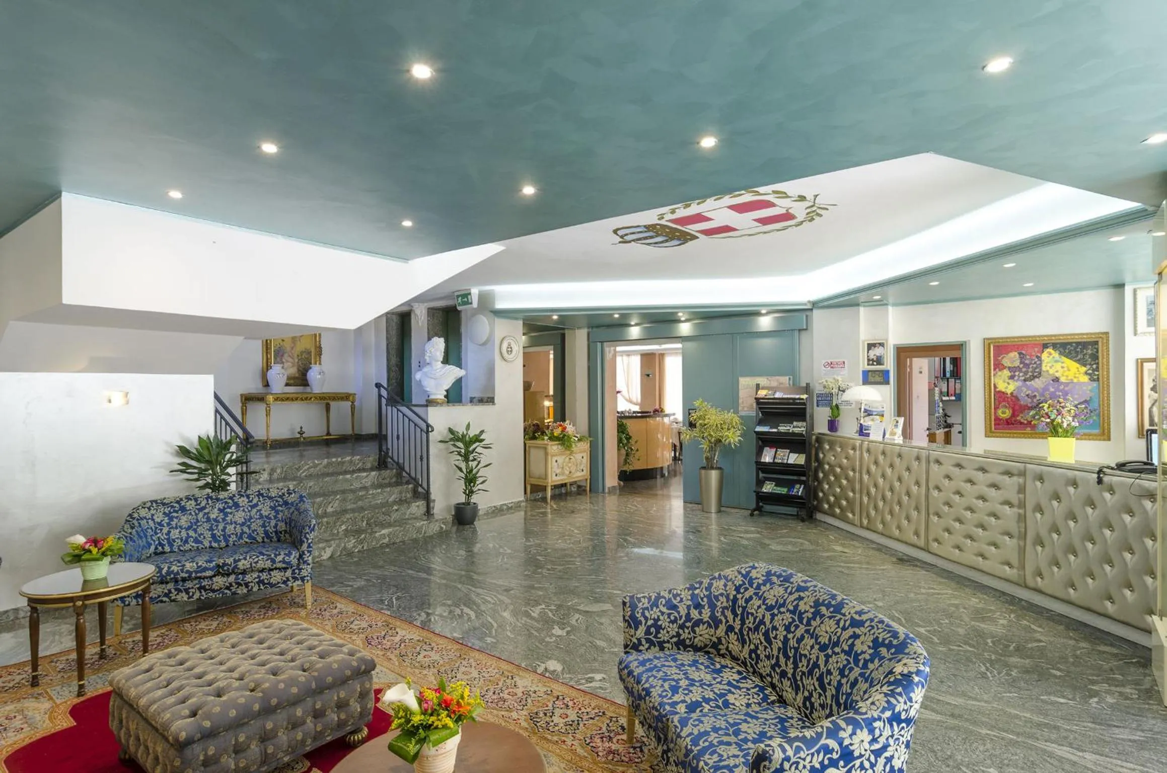 Lobby or reception in Hotel Principe