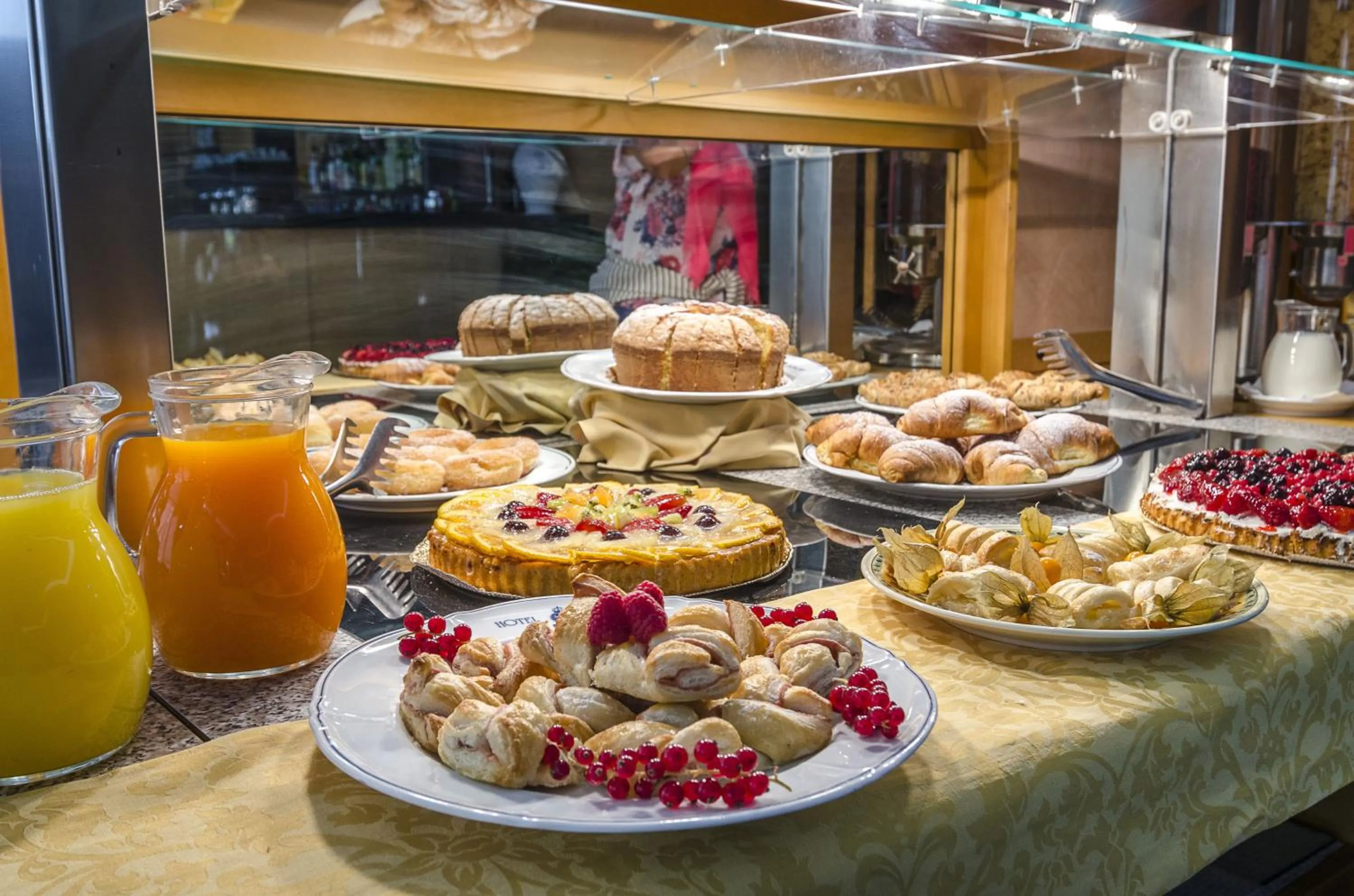 Food and drinks in Hotel Principe