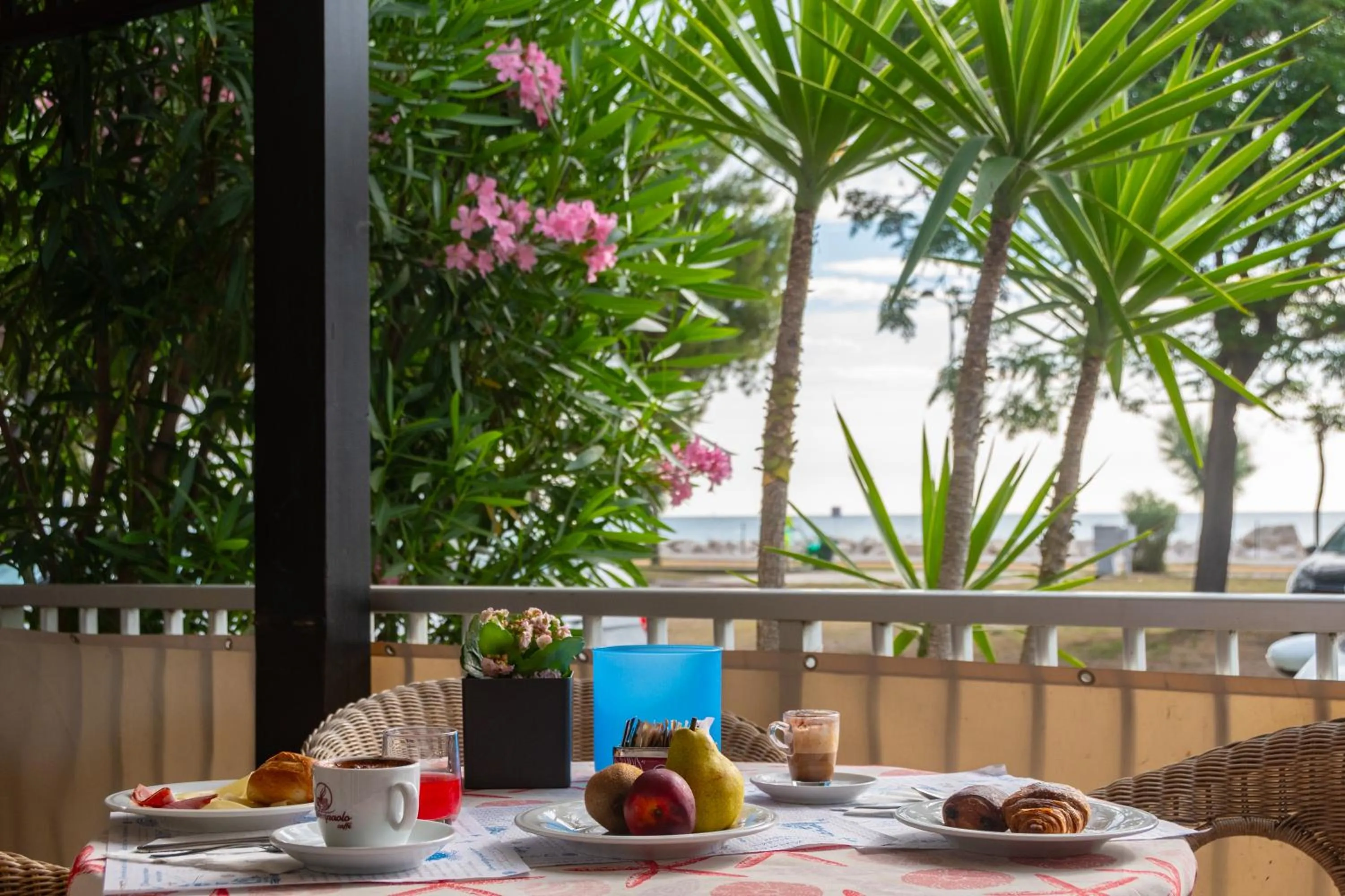 Breakfast in Hotel Galf