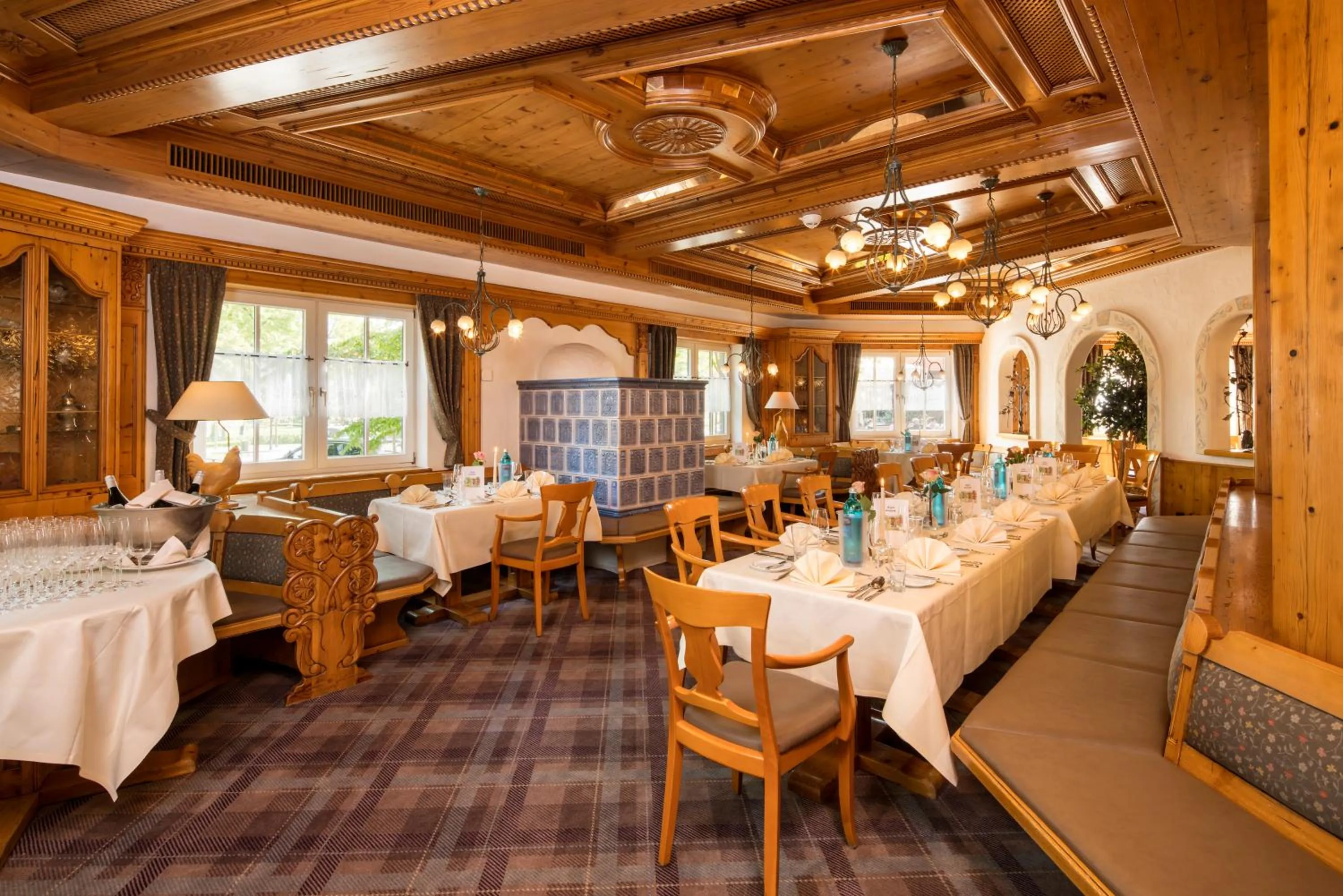 Restaurant/places to eat in Hotel am Kurpark