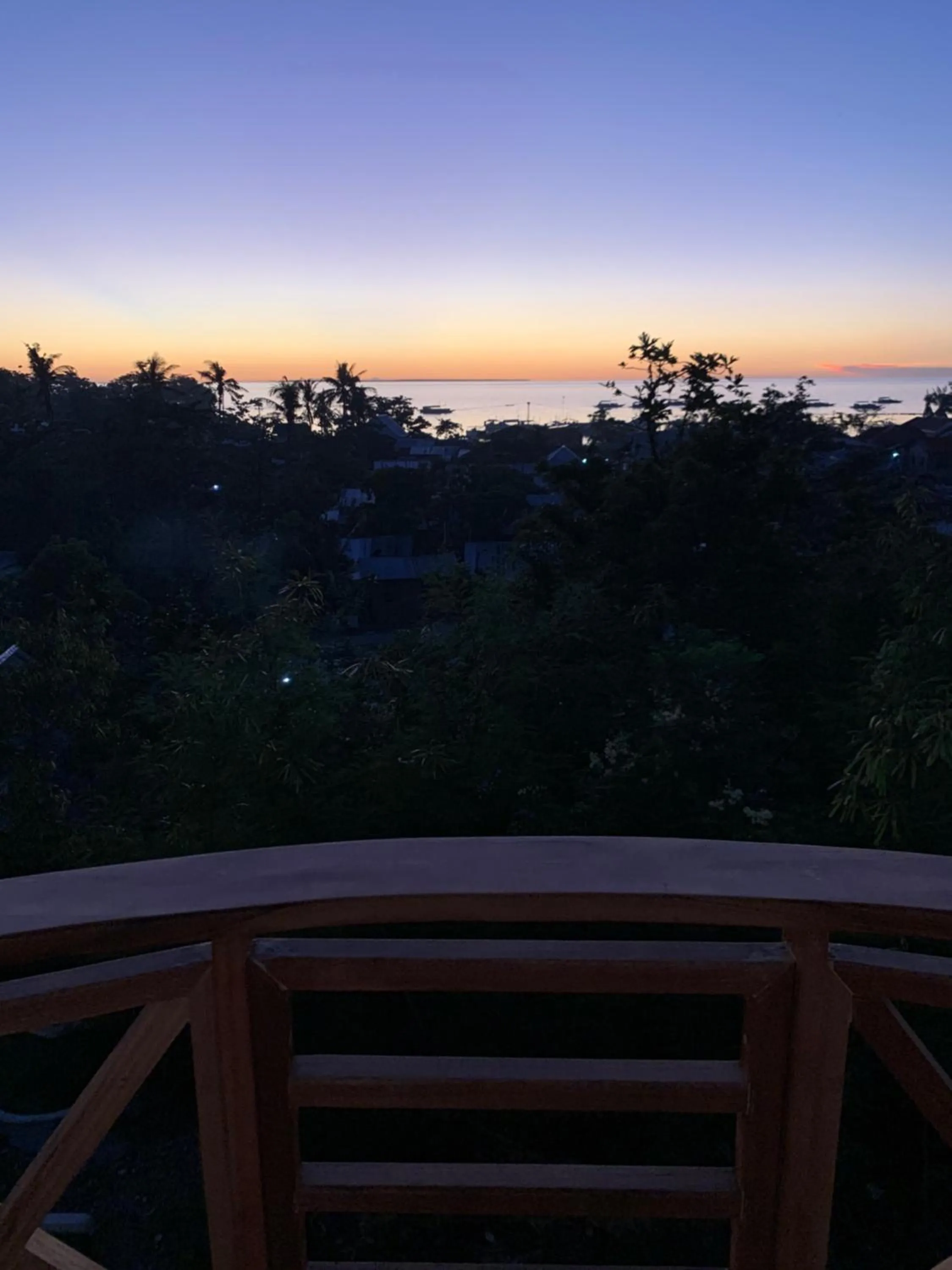 Sunset in Crown Malapascua