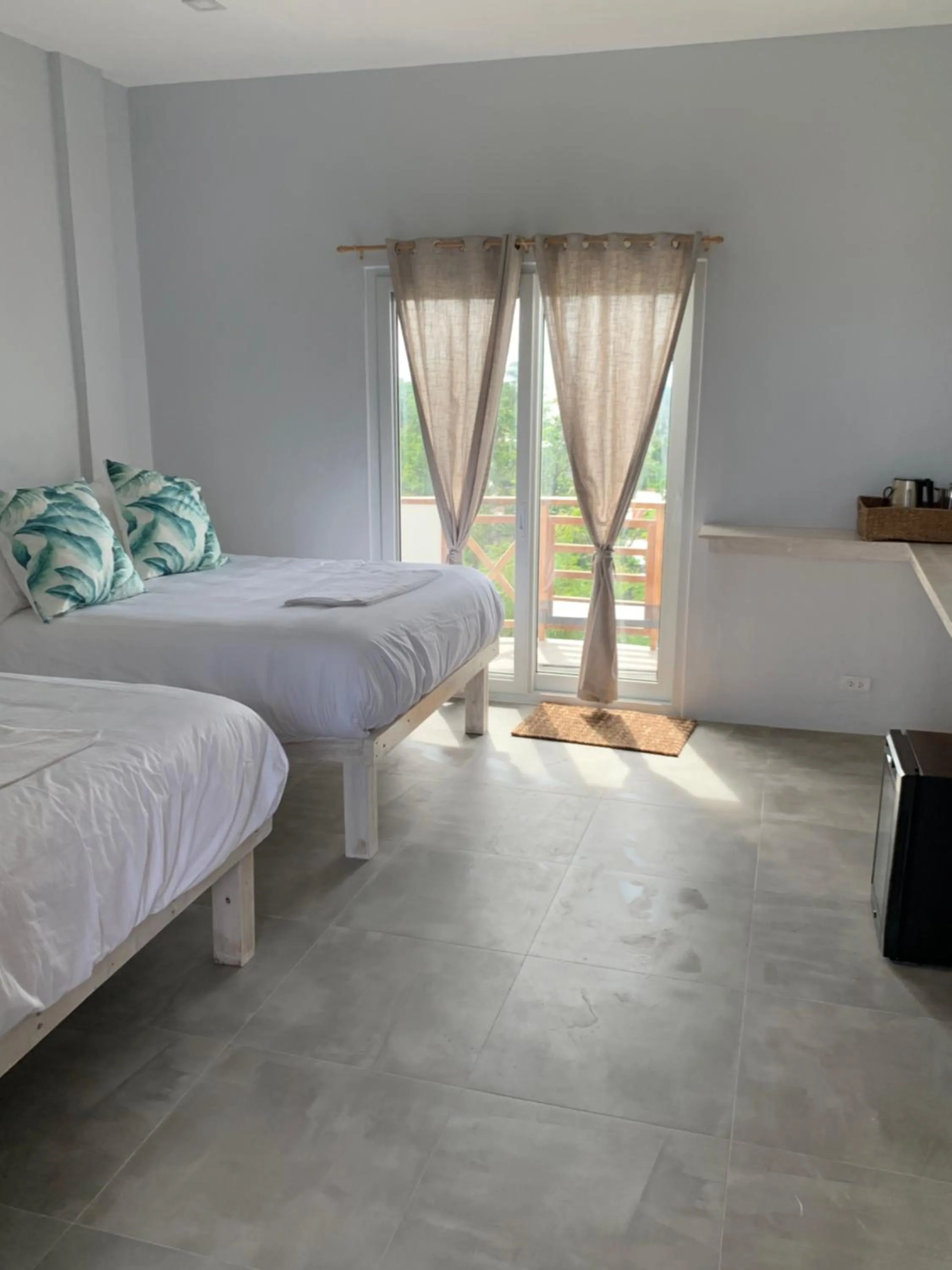 Bed in Crown Malapascua