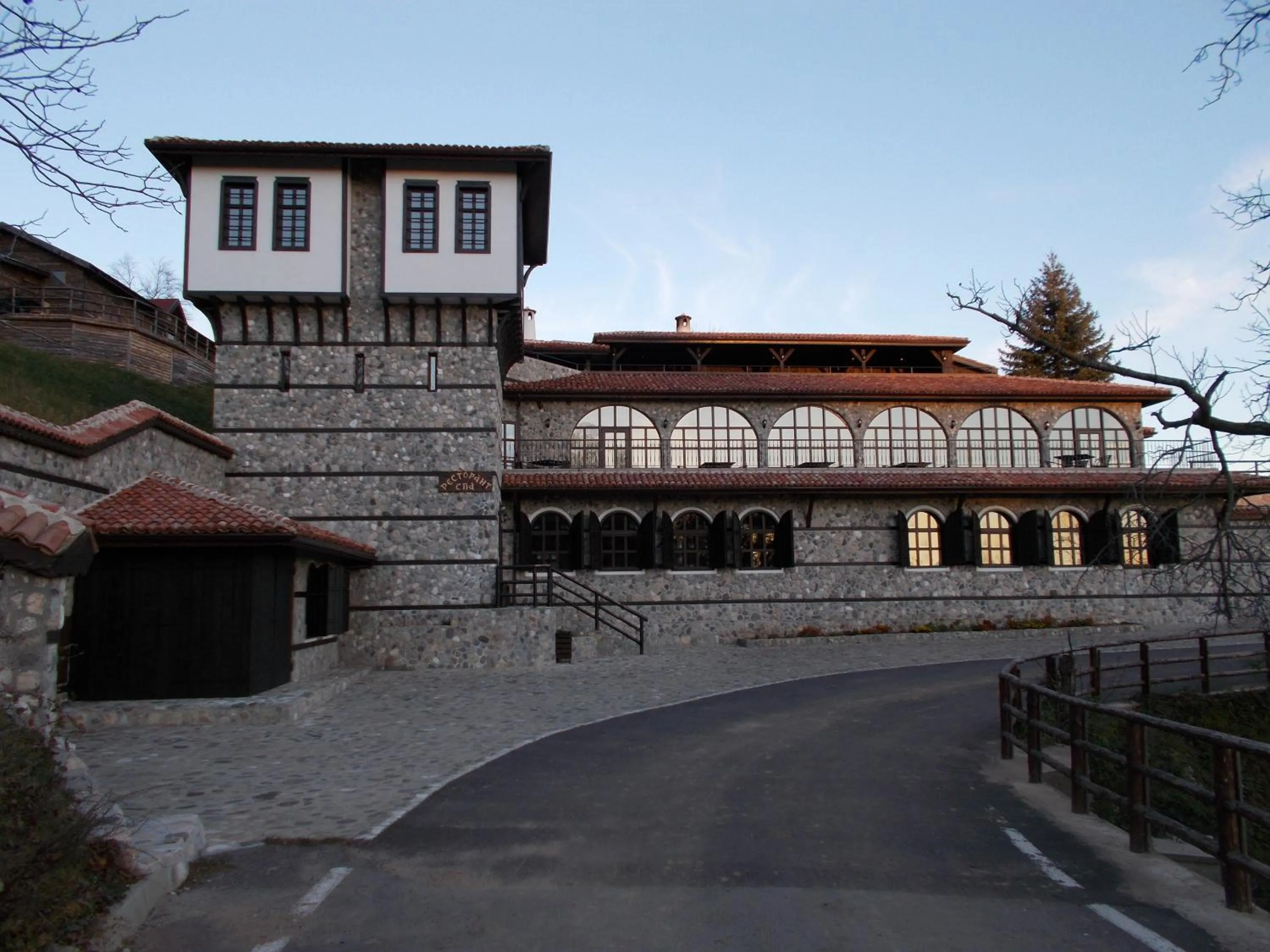 Facade/entrance in Panorama Family Hotel