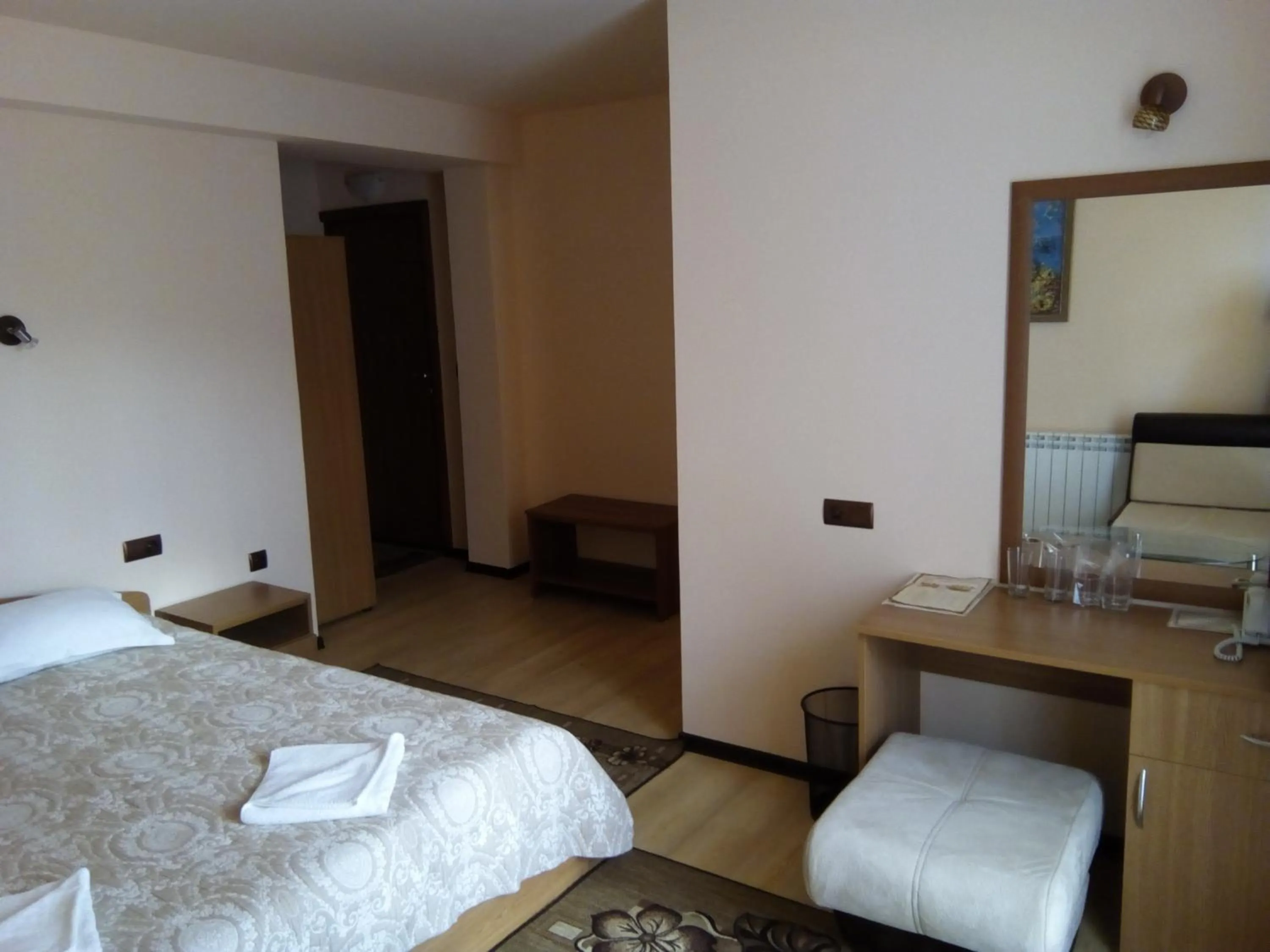Photo of the whole room, Bed in Panorama Family Hotel