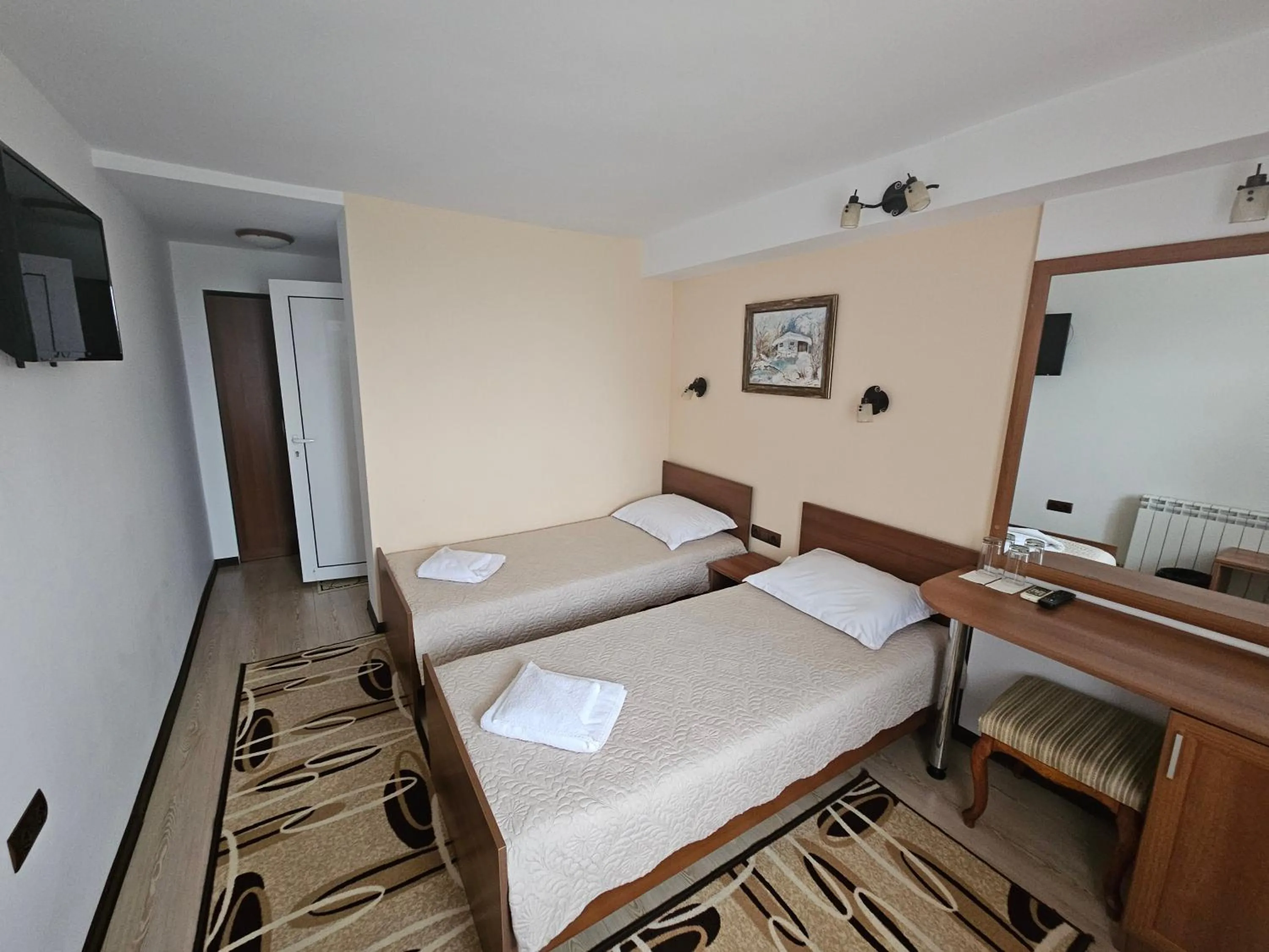 Photo of the whole room, Bed in Panorama Family Hotel