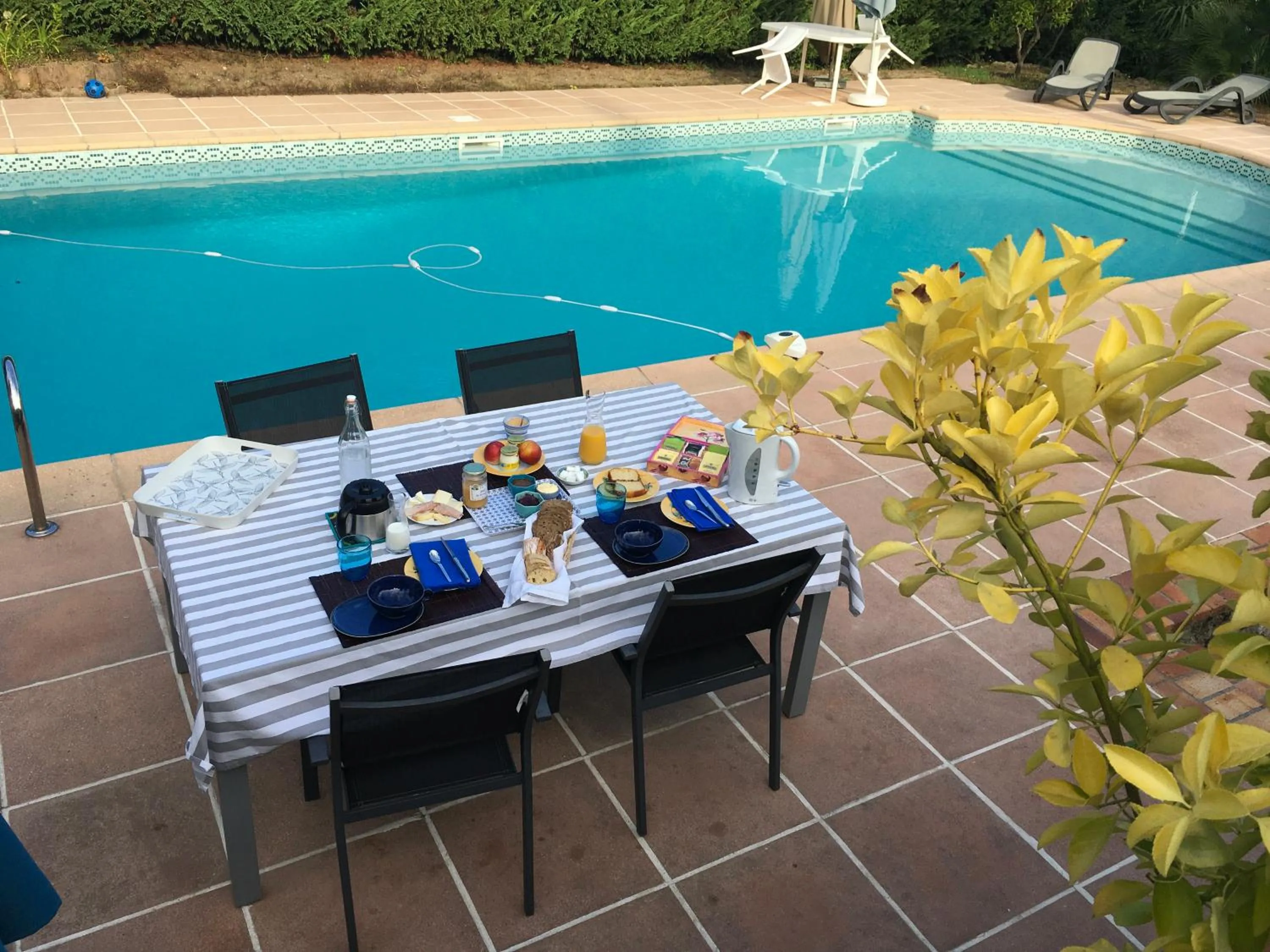 Breakfast in Villa Alessia