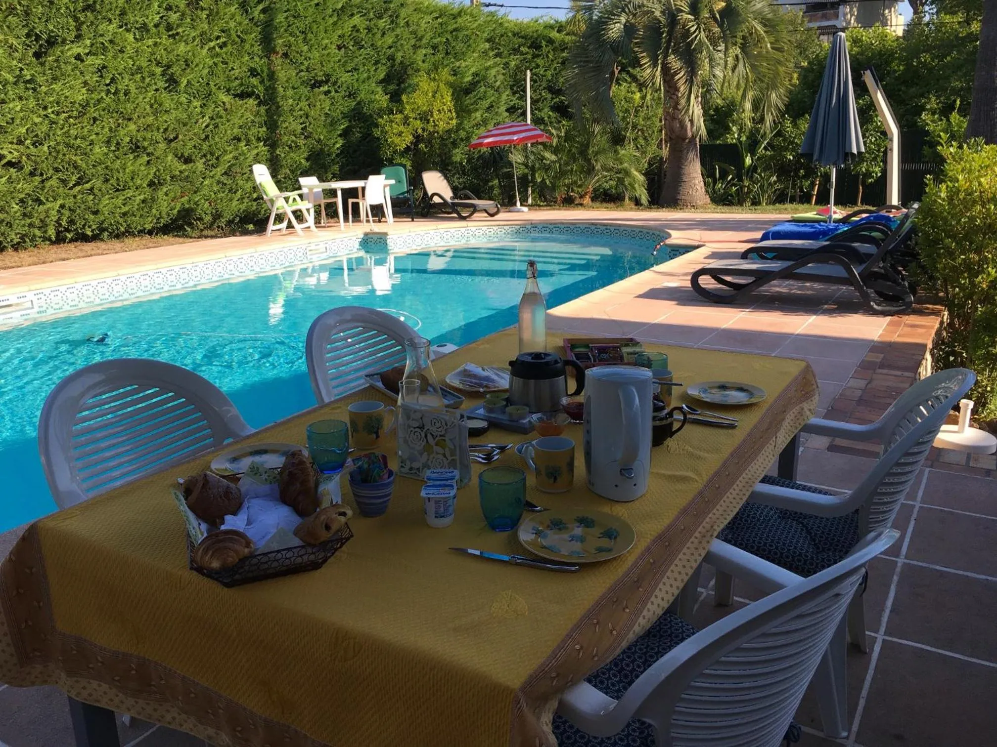Breakfast in Villa Alessia