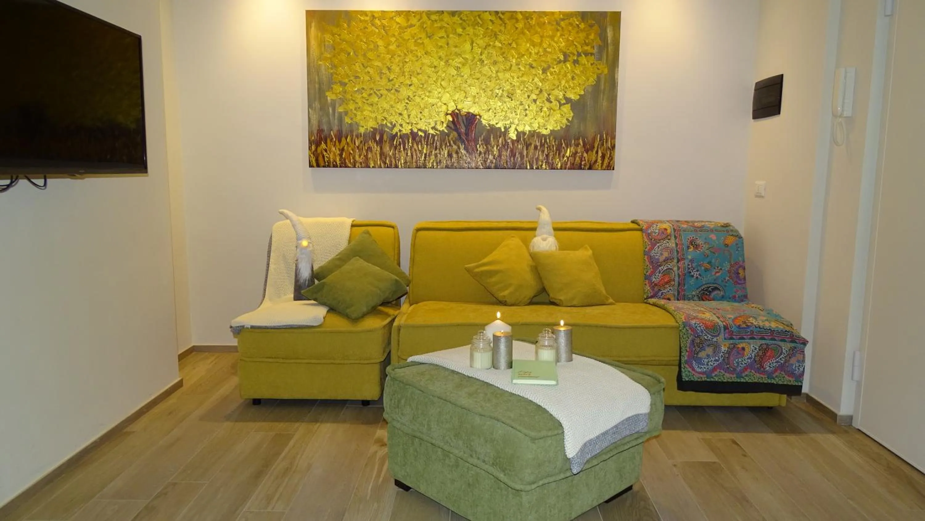 Apartment with Garden View in Blue Moon - Via Parigi Apartments