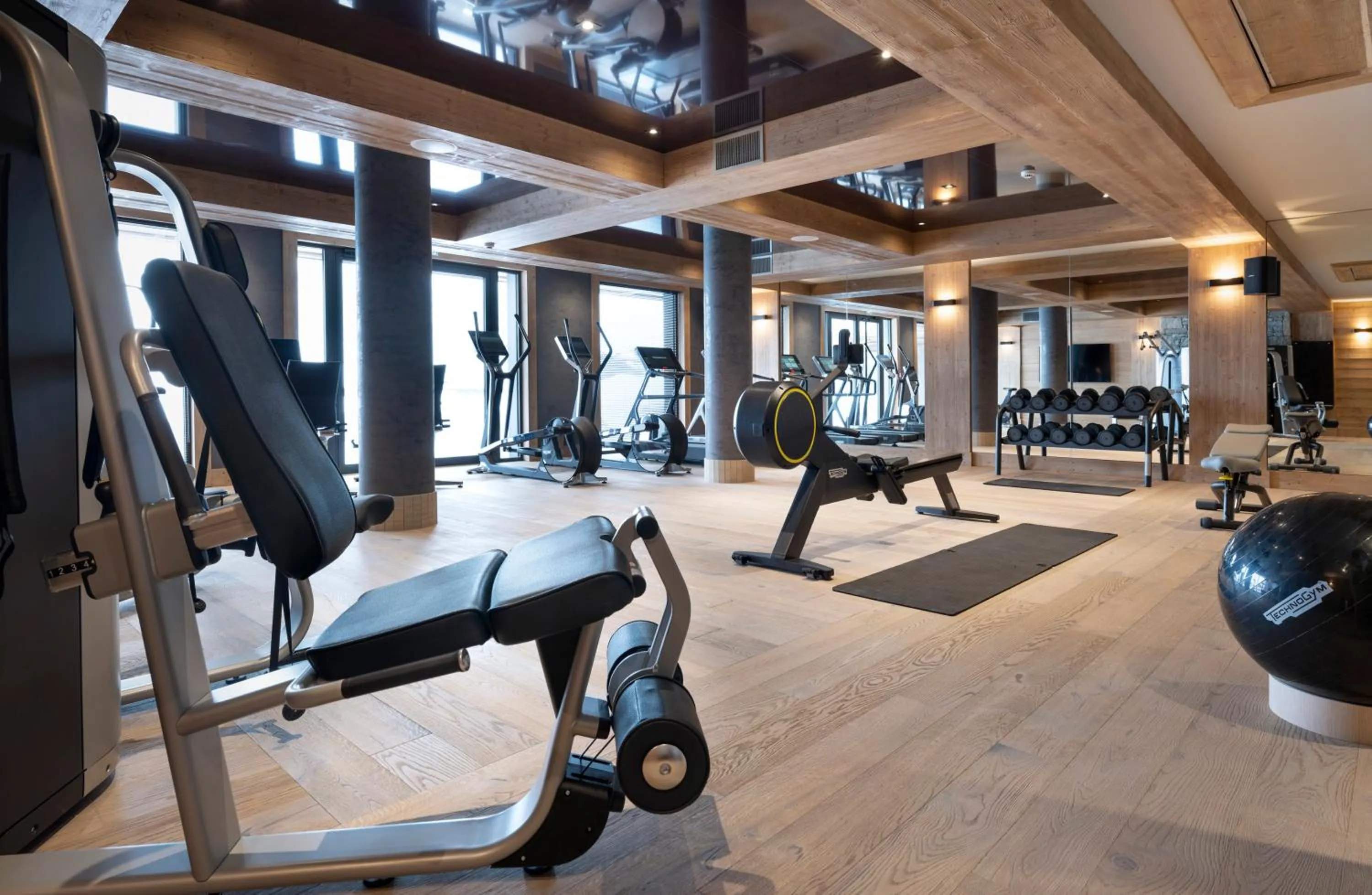 Fitness centre/facilities in MGM Hôtels & Résidences - Résidence Alpen Lodge
