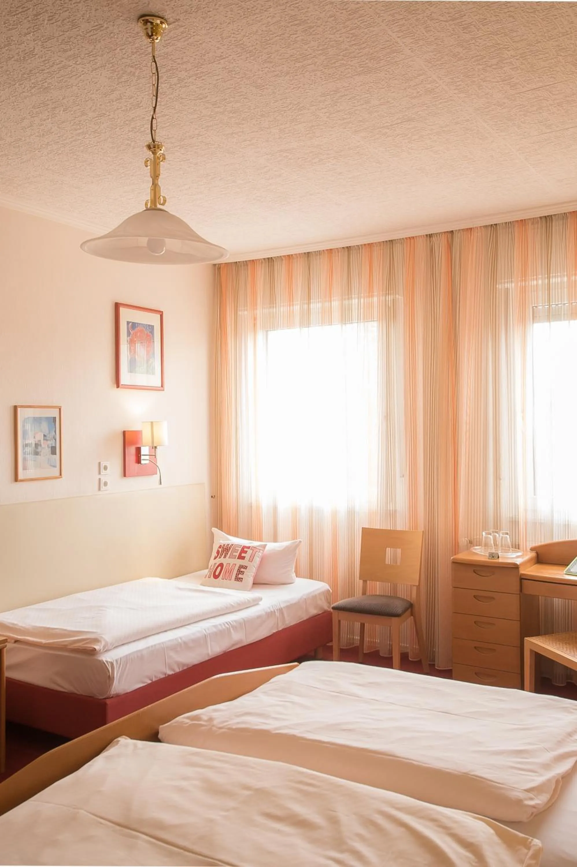 Bed in Hotel Leander