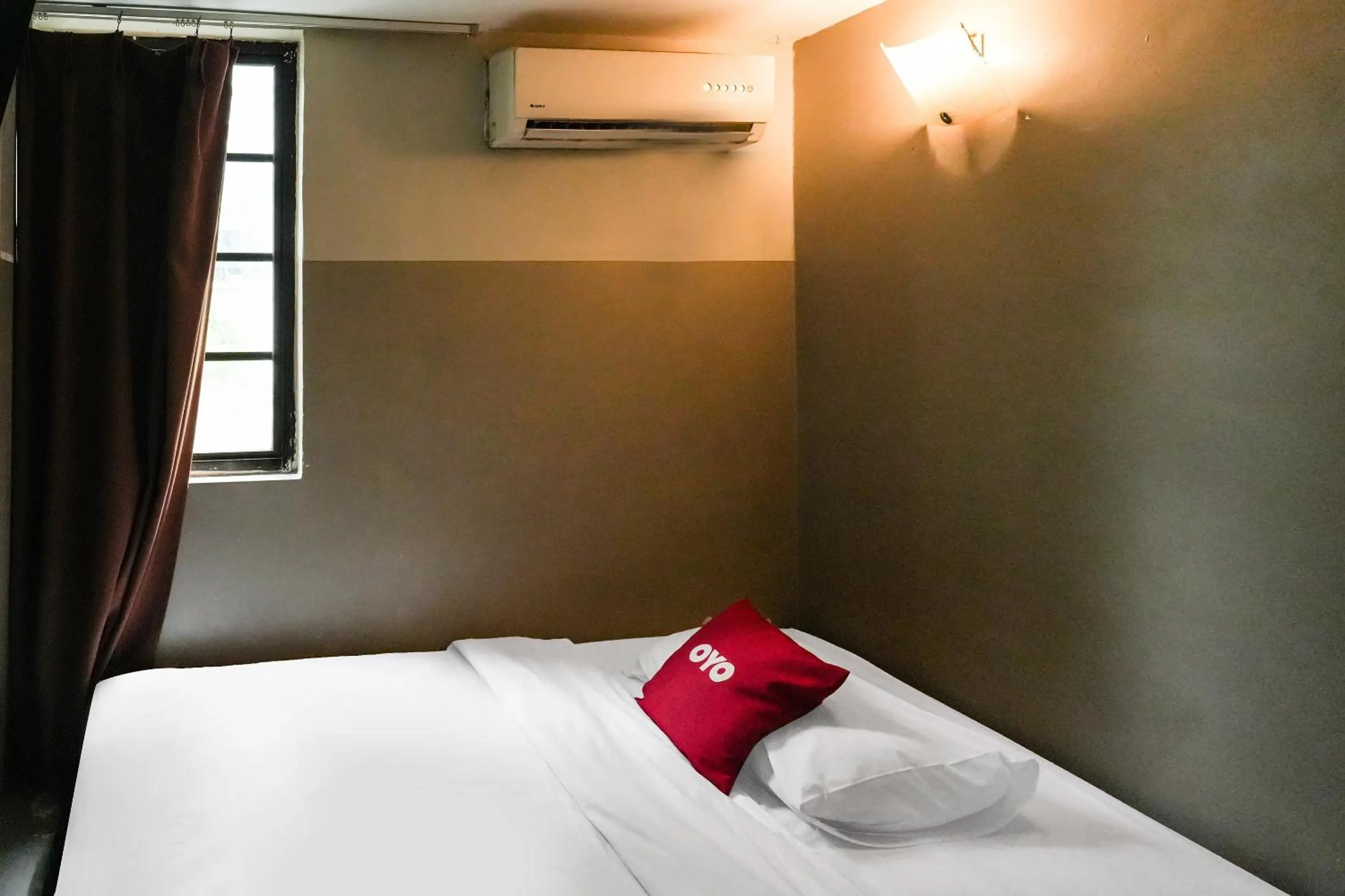 Bedroom, Bed in Hotel O 365 Nice Stay