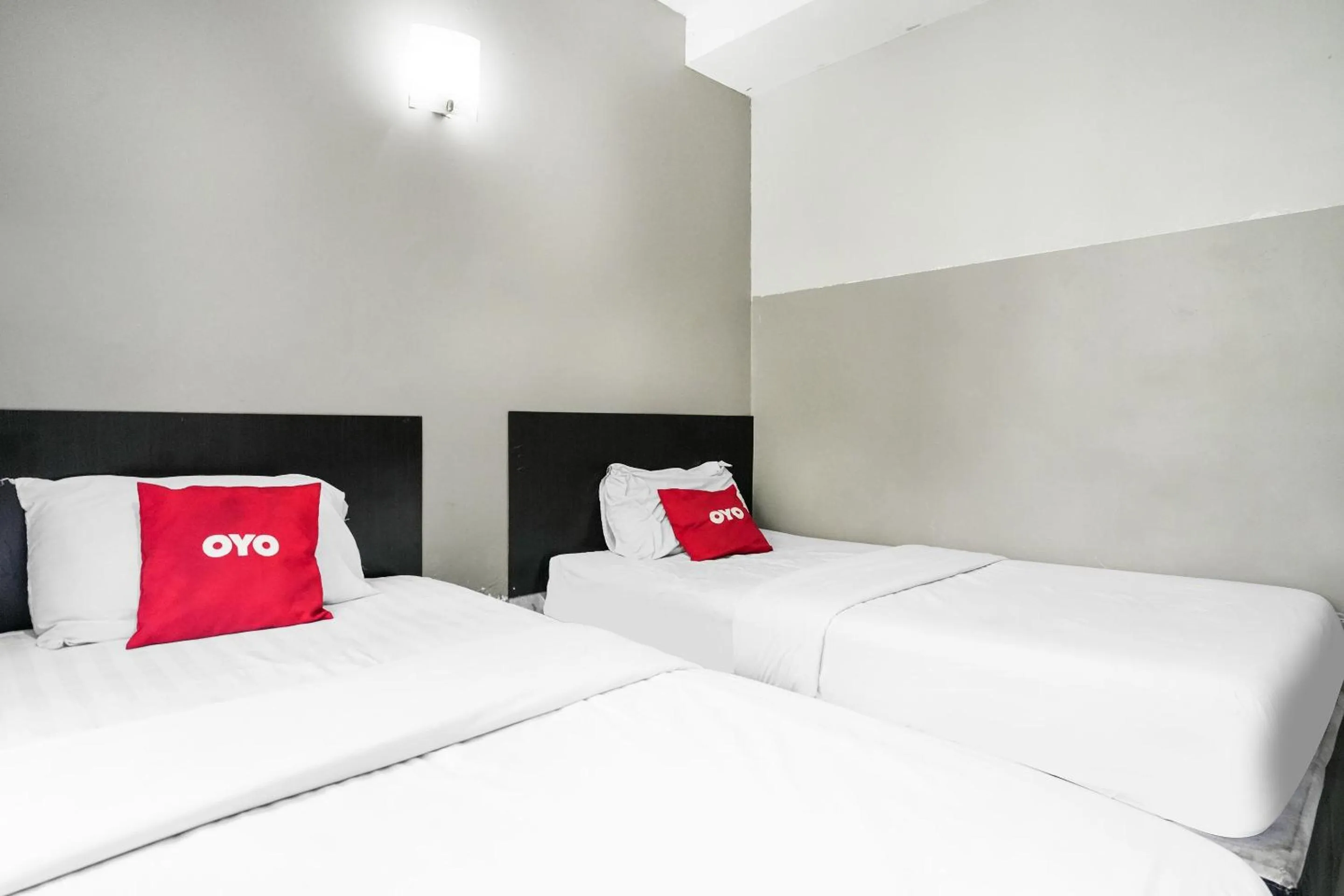 Bedroom, Bed in Hotel O 365 Nice Stay