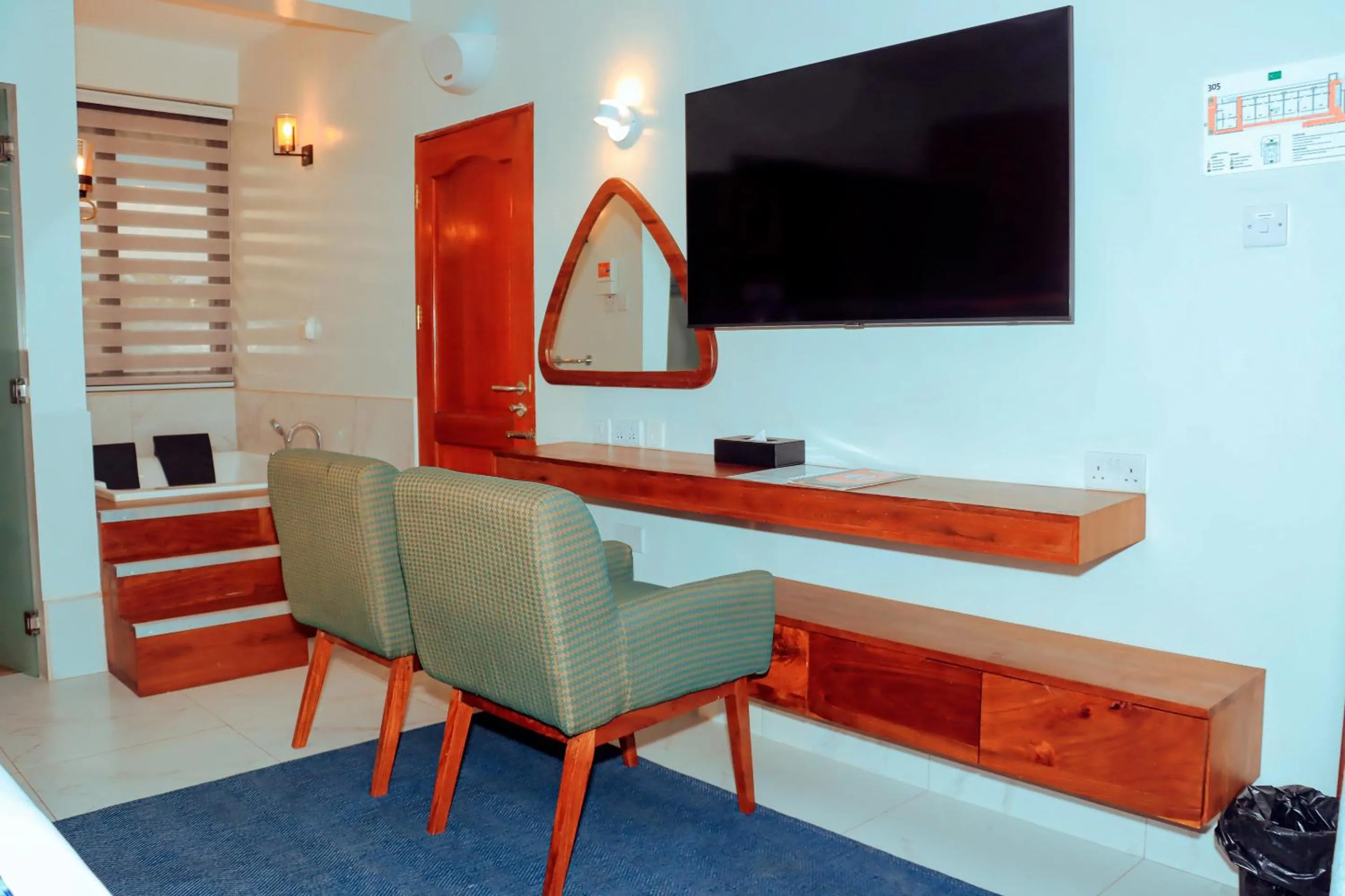 Communal lounge/ TV room in Best Western Jangwani Sea Breeze Resort