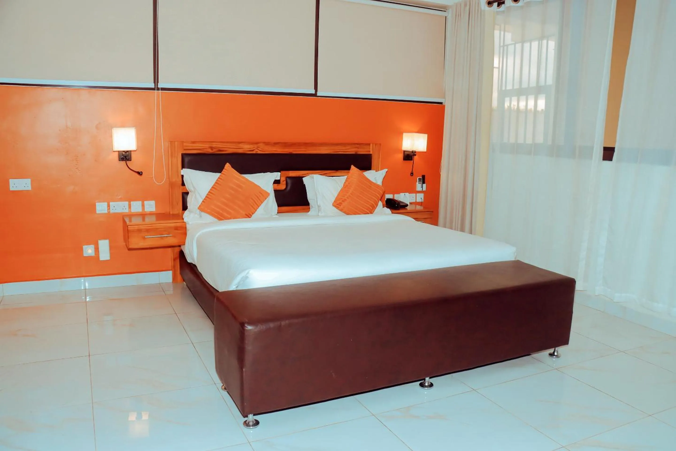 Bed in Best Western Jangwani Sea Breeze Resort