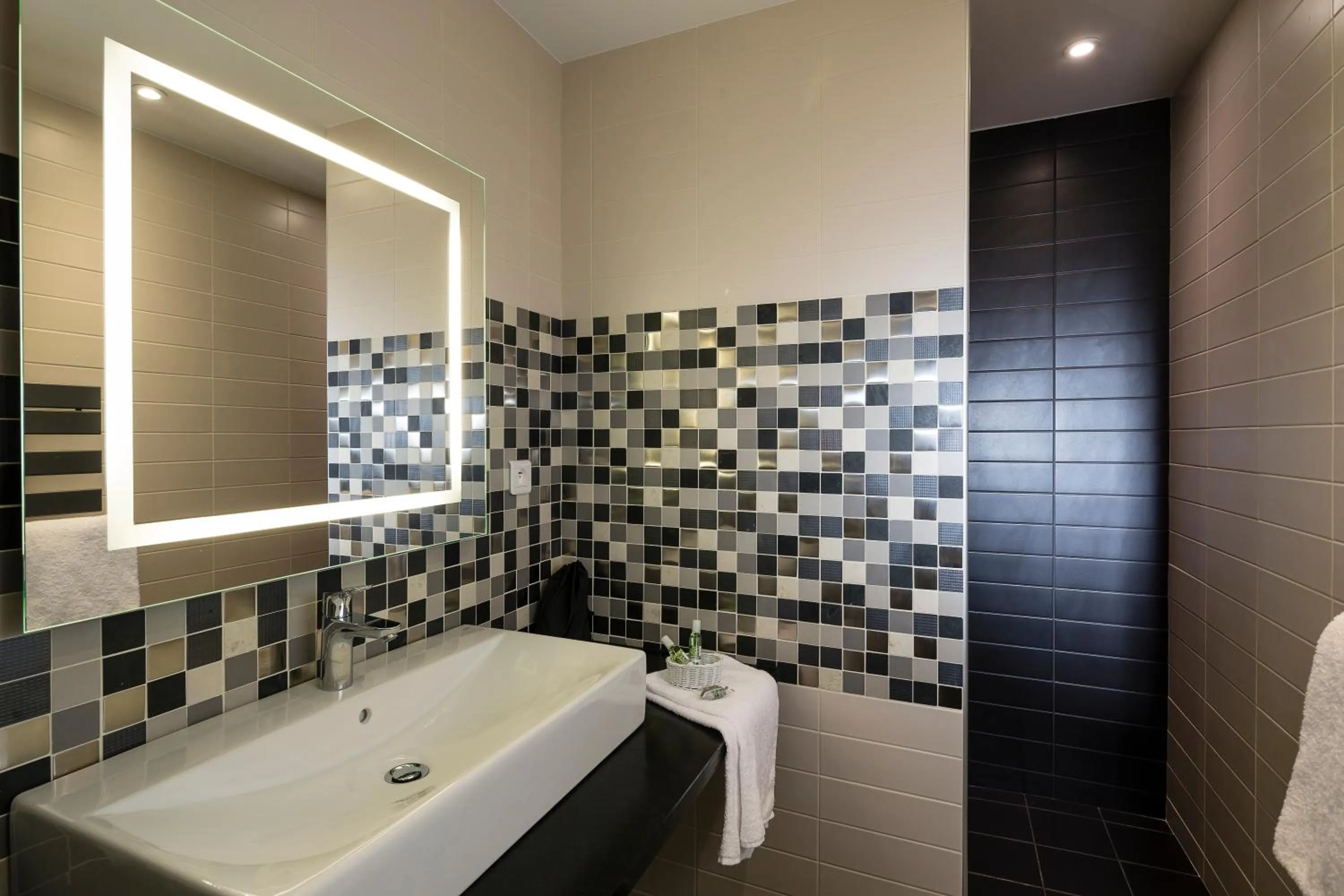 Bathroom in Le Cottage de Clairefontaine